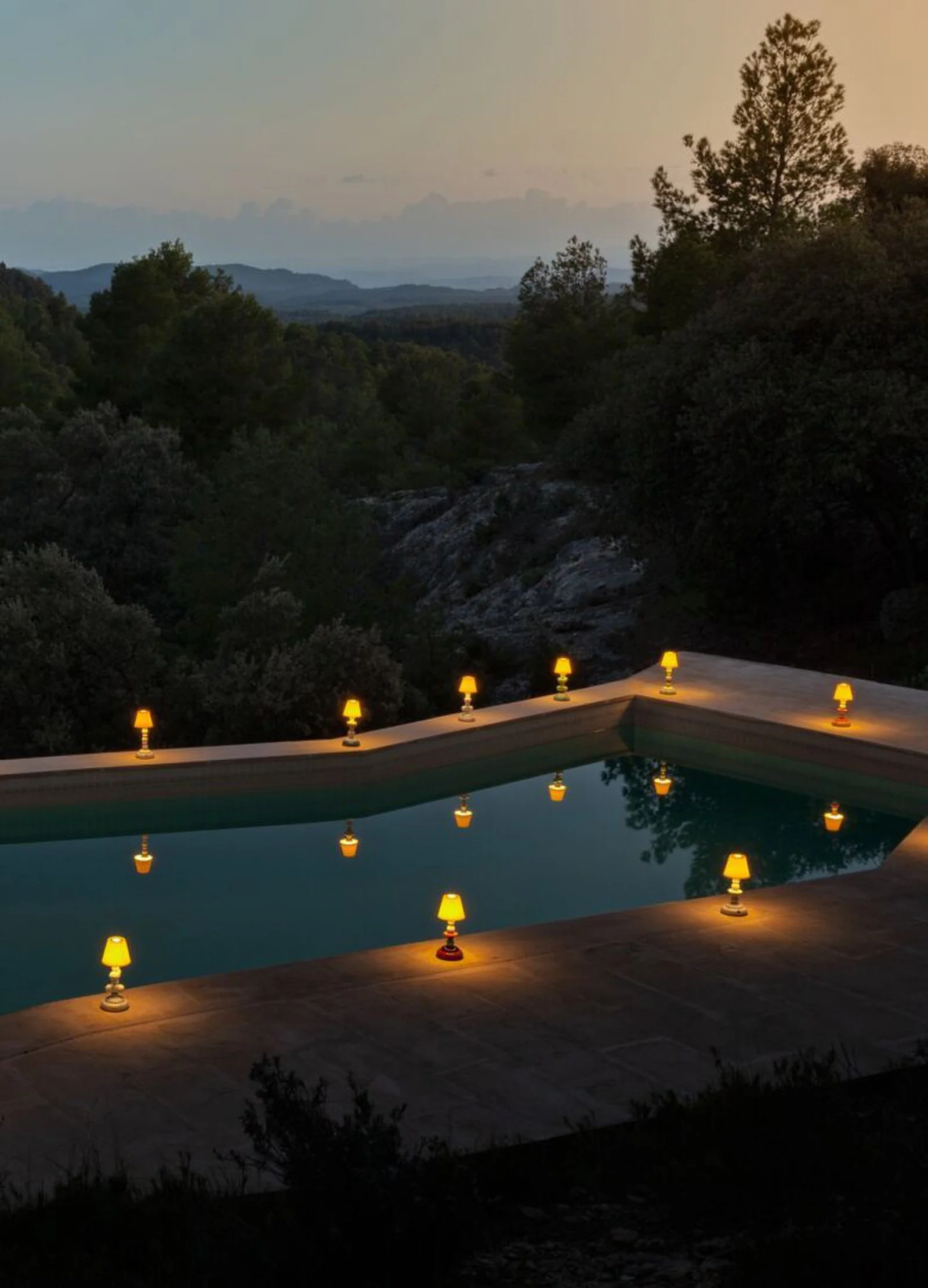 Lladro Sunflower Firefly Table Lamp - Image 12