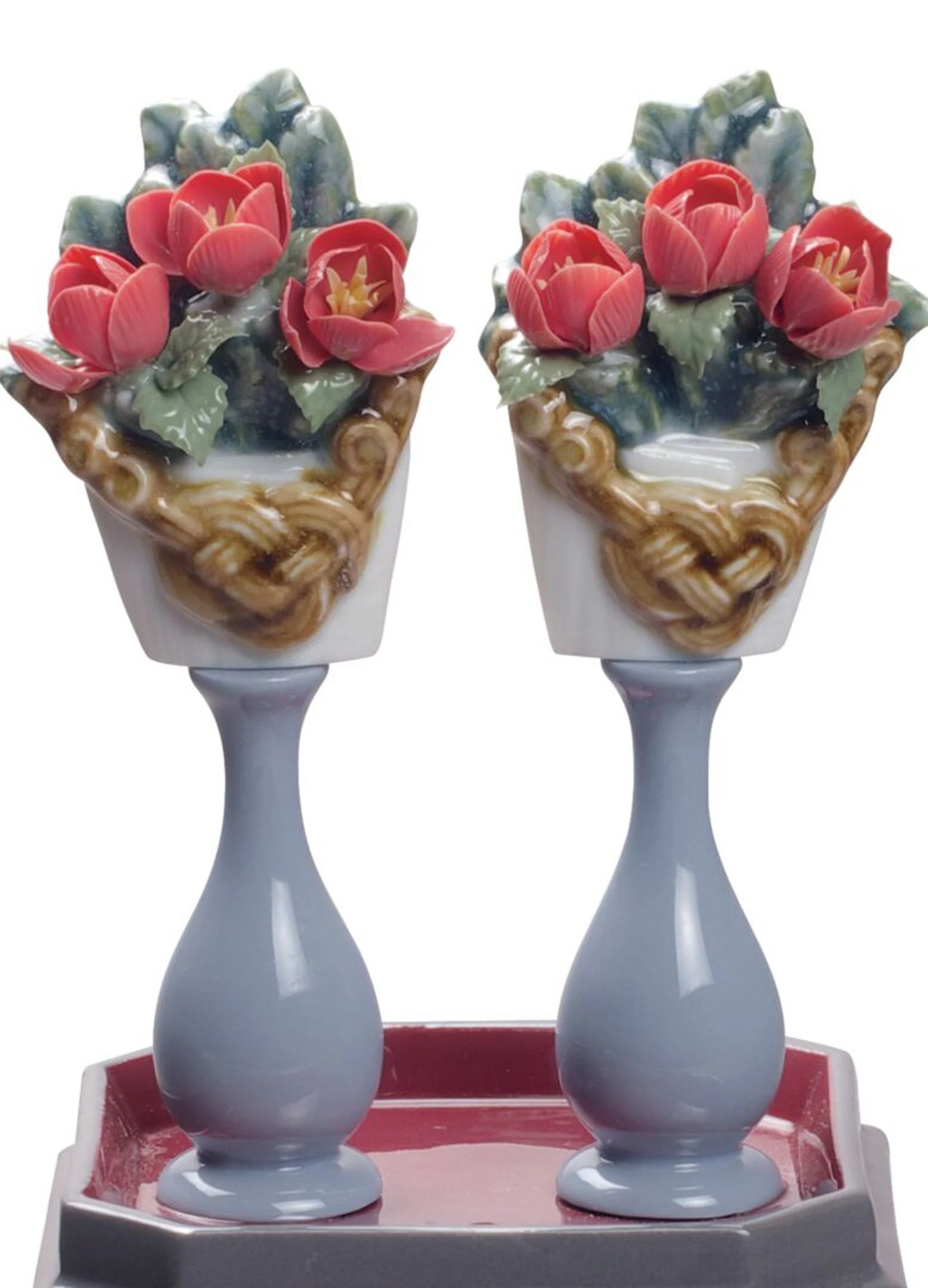 Lladro Tables for Sweets and Peach Flowers Figurine - Image 2