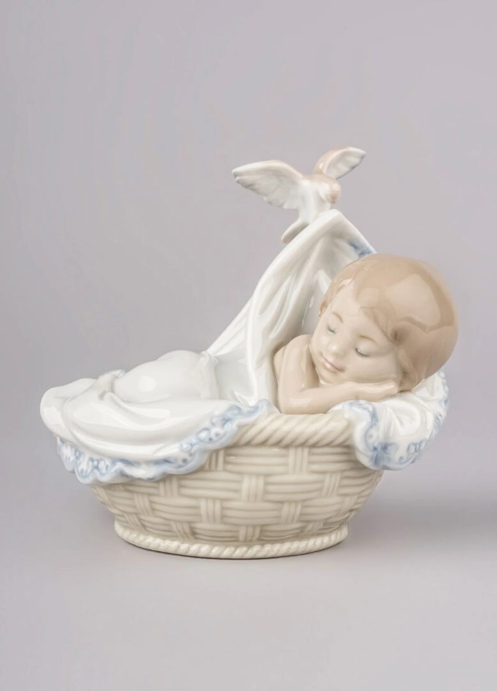 Lladro Tender Dreams Boy Figurine - Image 6