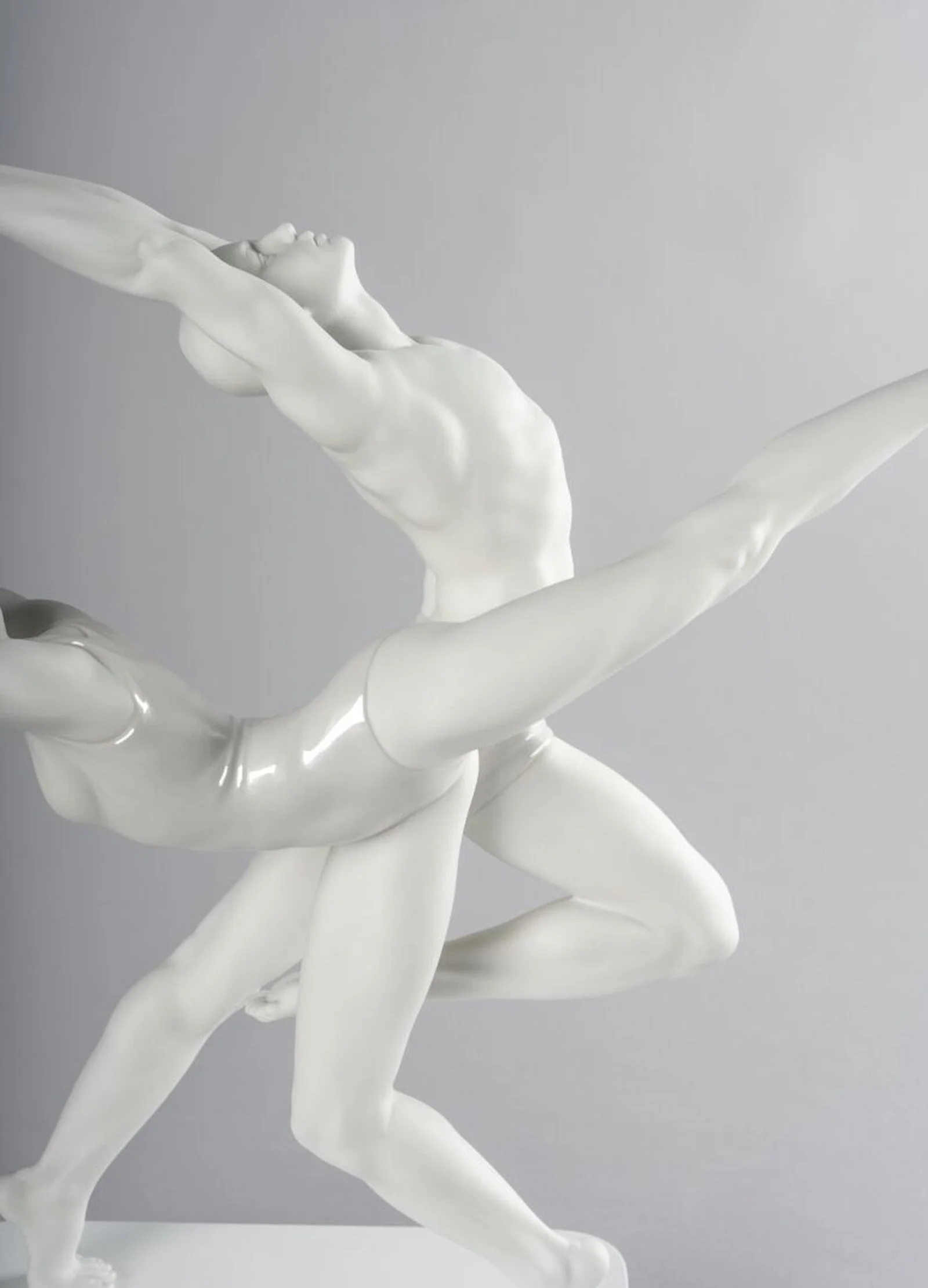 Lladro The Art Of Movement Dancers Figurine - Image 3
