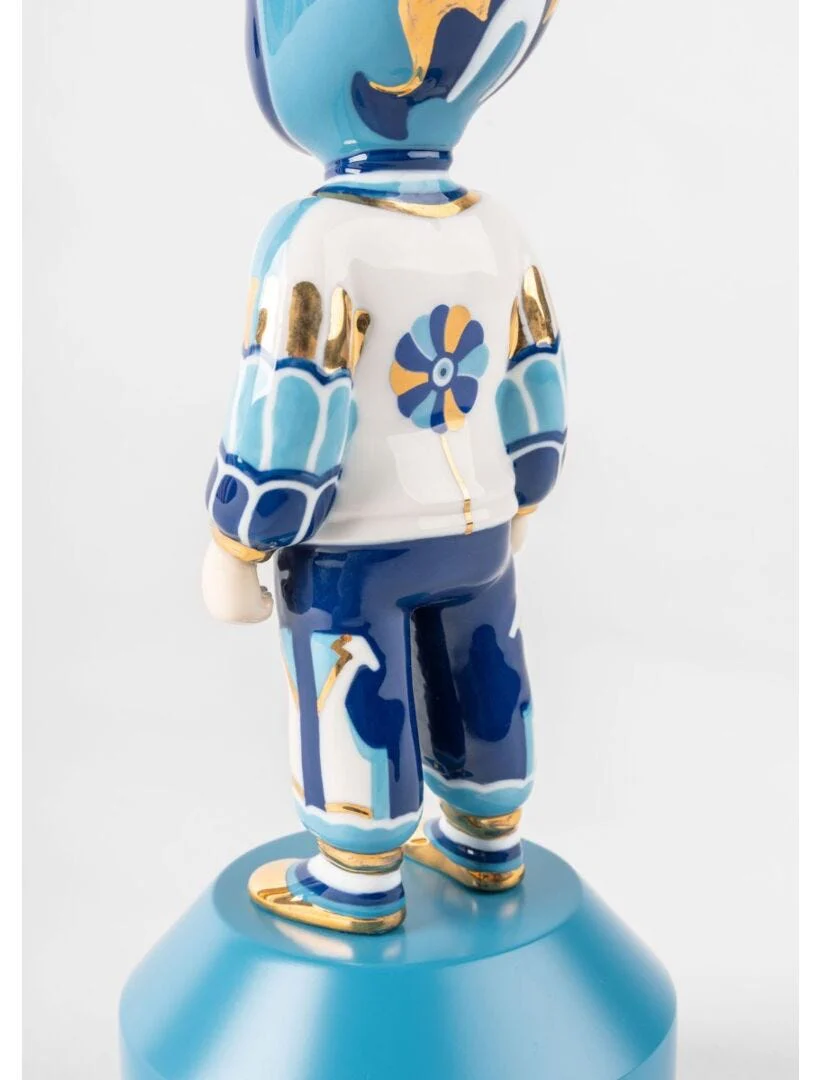Lladro The Guest By Kzeng Jiang - Image 11