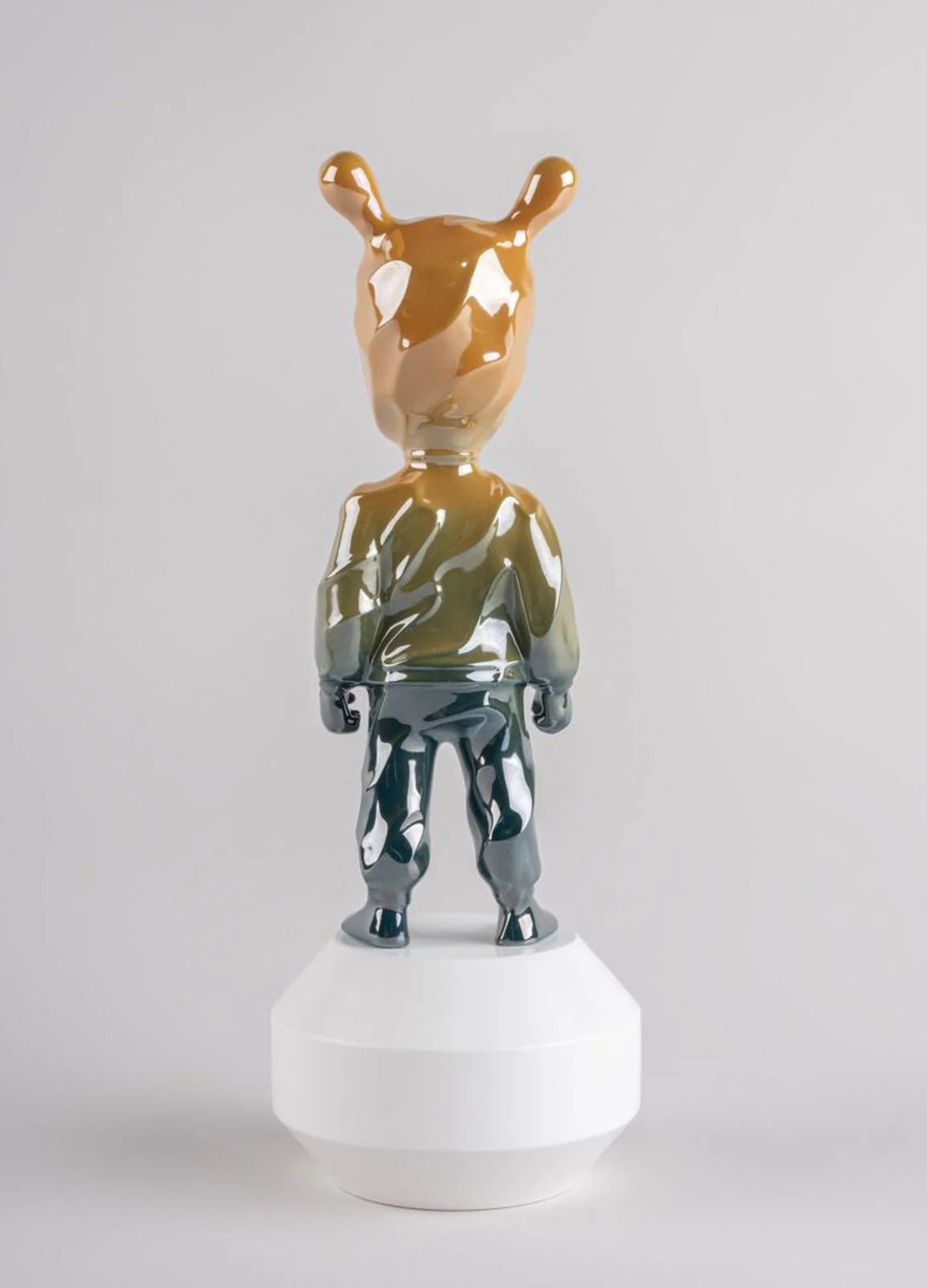 Lladro The Guest by Supakitch Figurine Small Model Numbered Edition - Image 2
