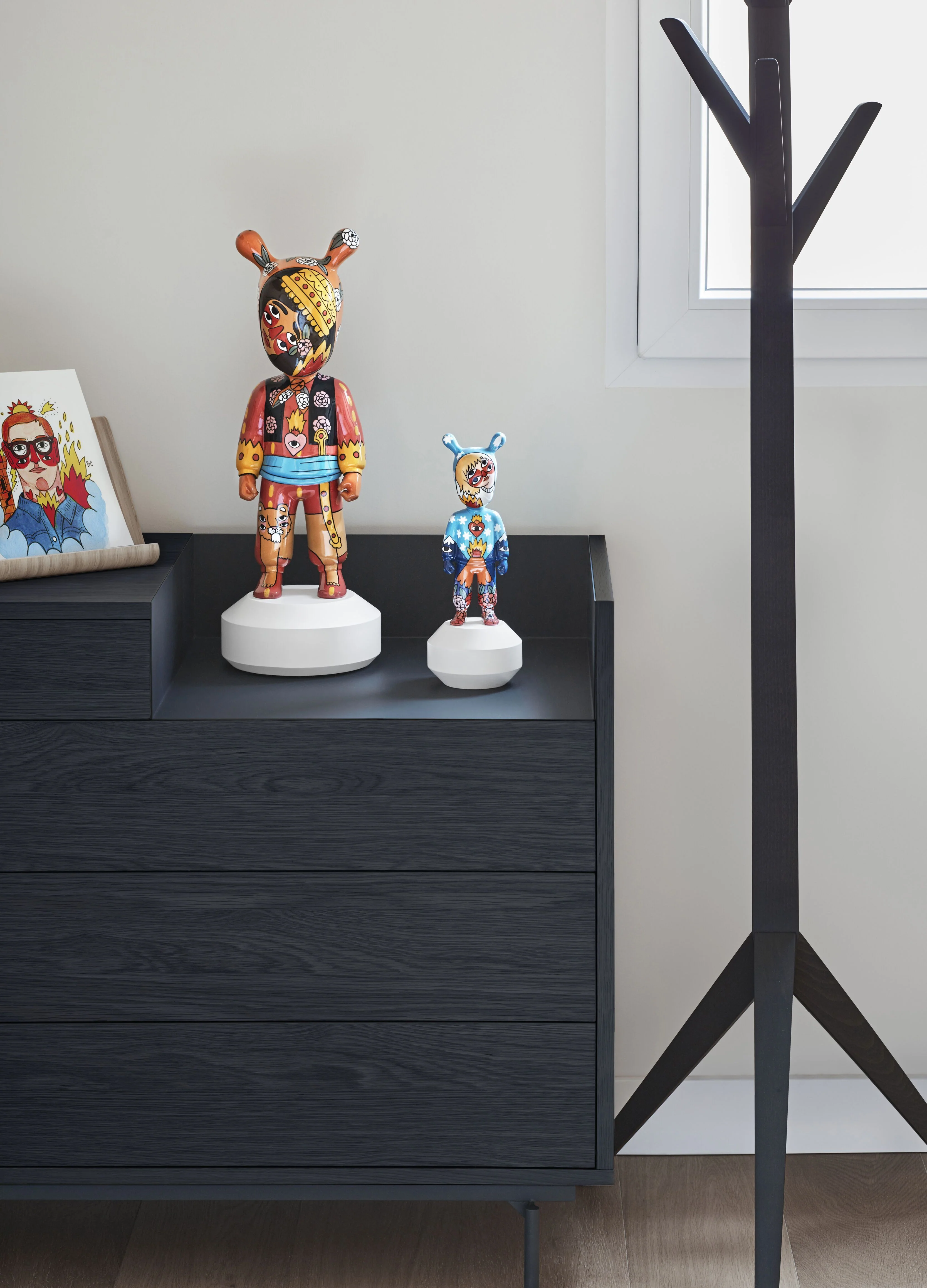 Lladro The Guest Figurine - Image 30