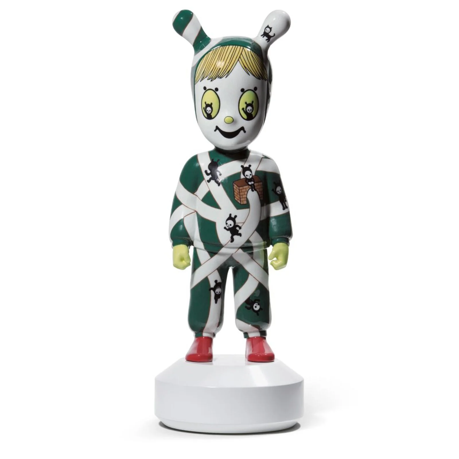 Lladro The Guest Figurine - Image 6