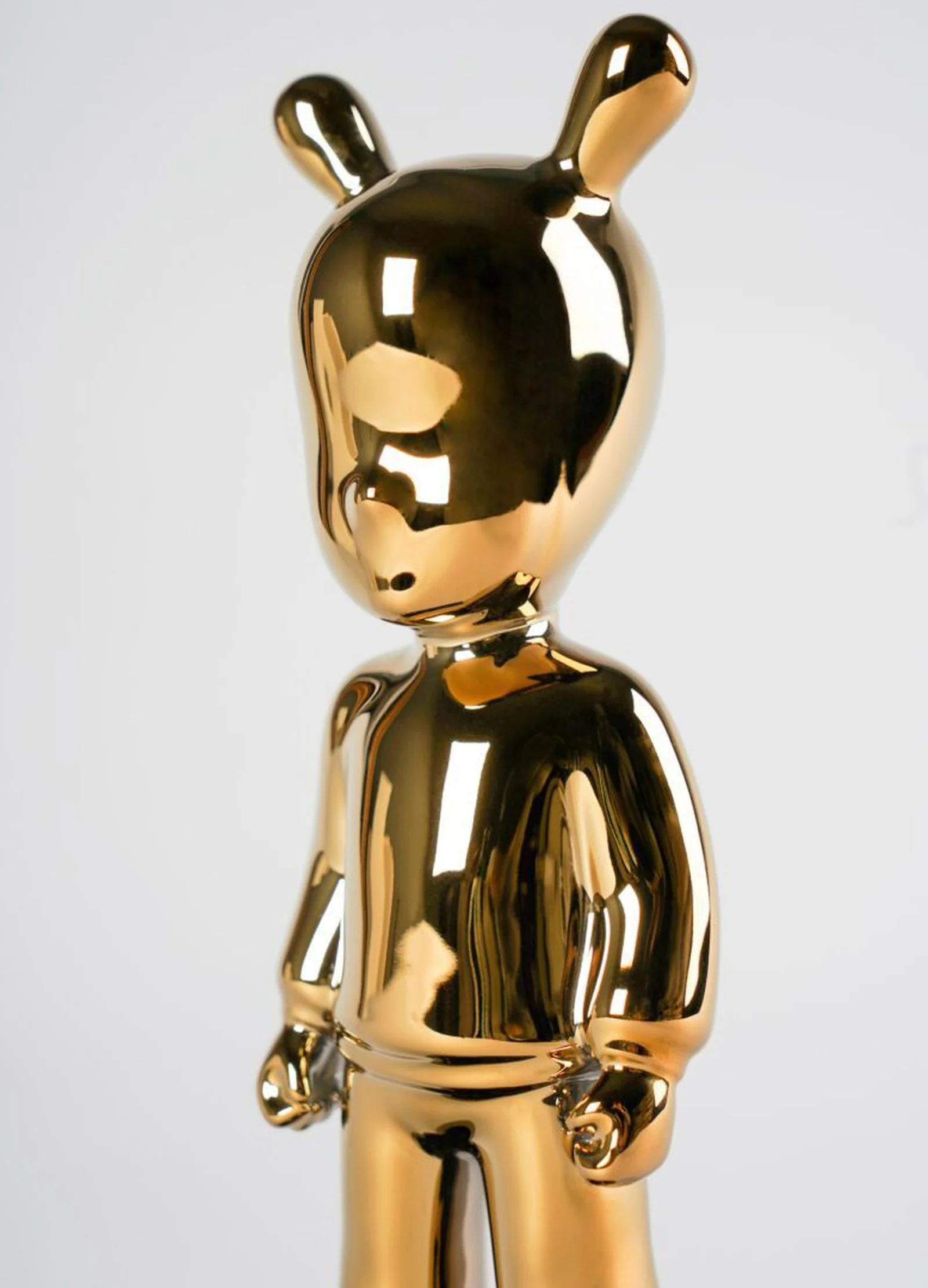 Lladro The Guest Figurine - Image 90