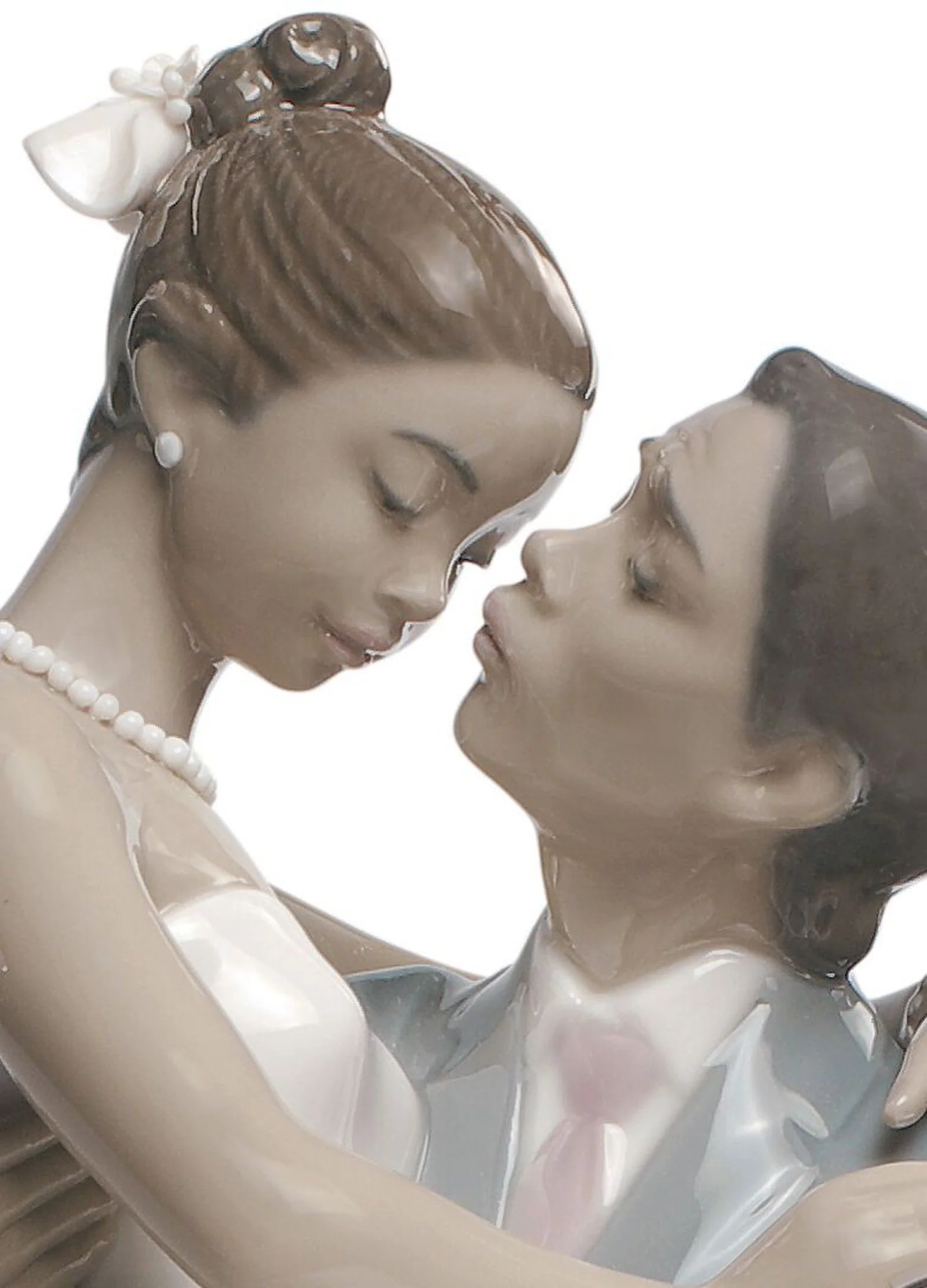 Lladro The Happiest Day Couple Figurine Type 357 - Image 2