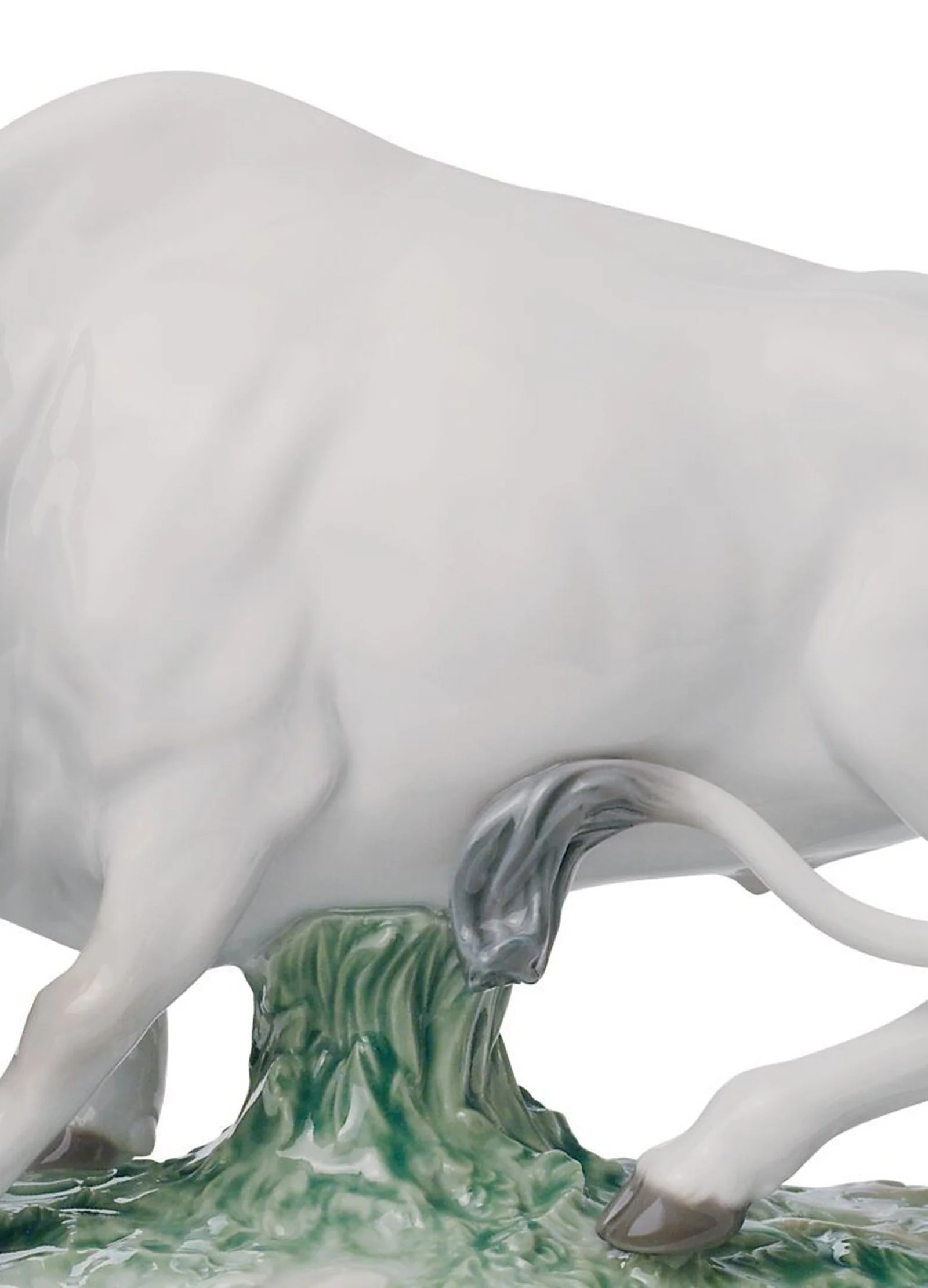 Lladro The Ox Figurine - Image 5