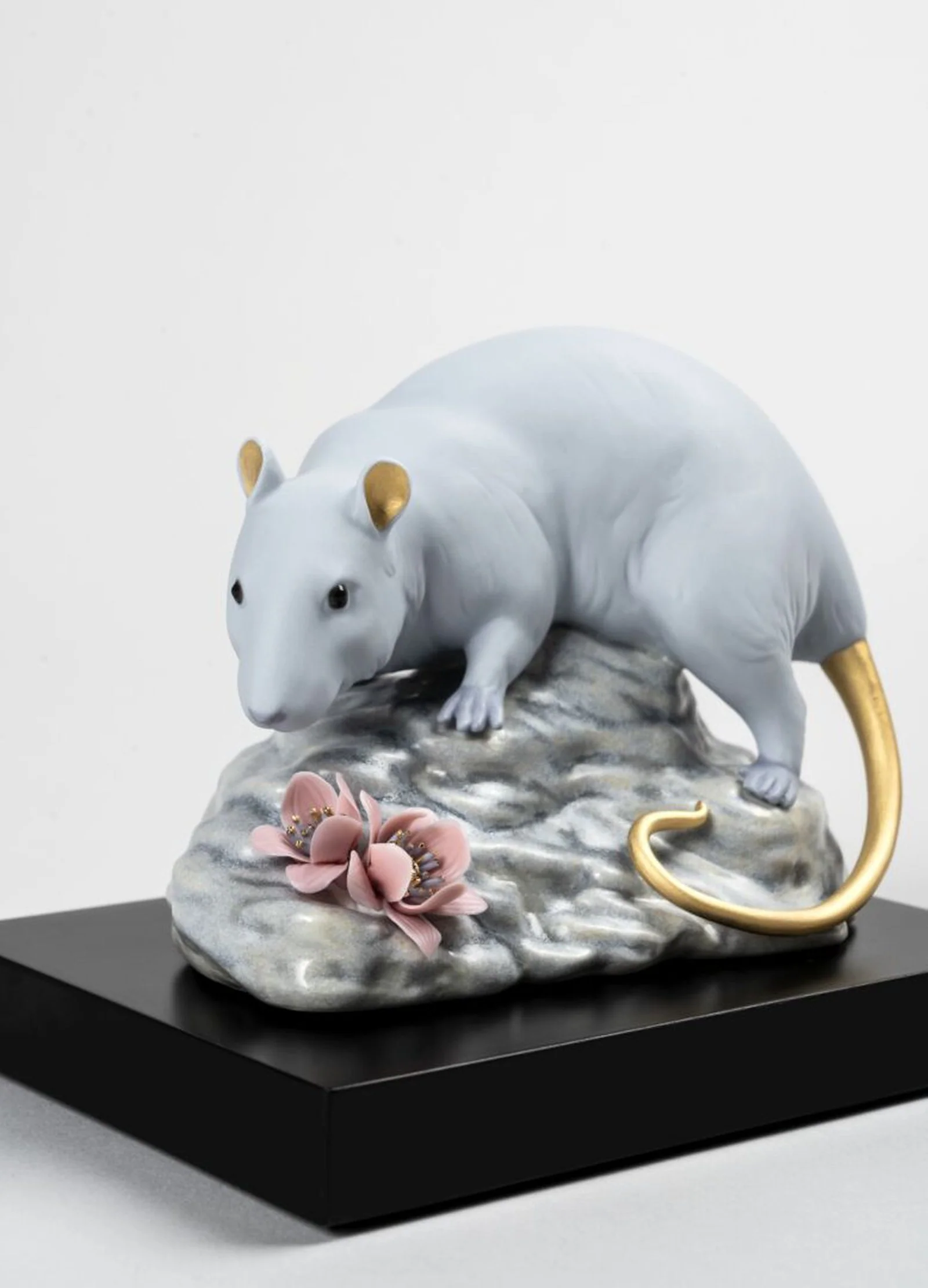 Lladro The Rat Figurine - Image 4