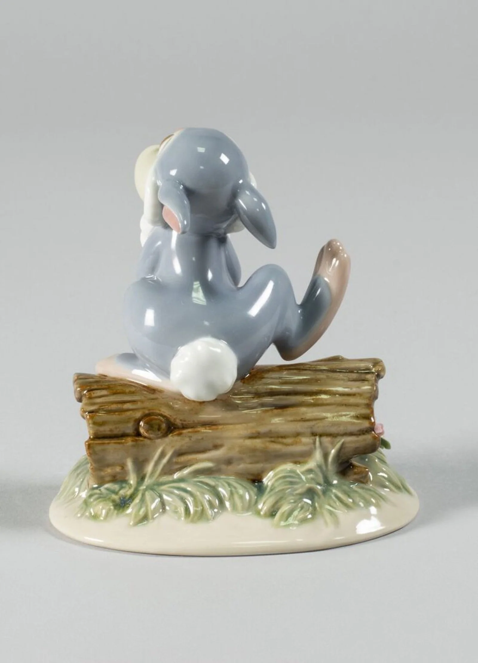 Lladro Thumper Figurine - Image 3