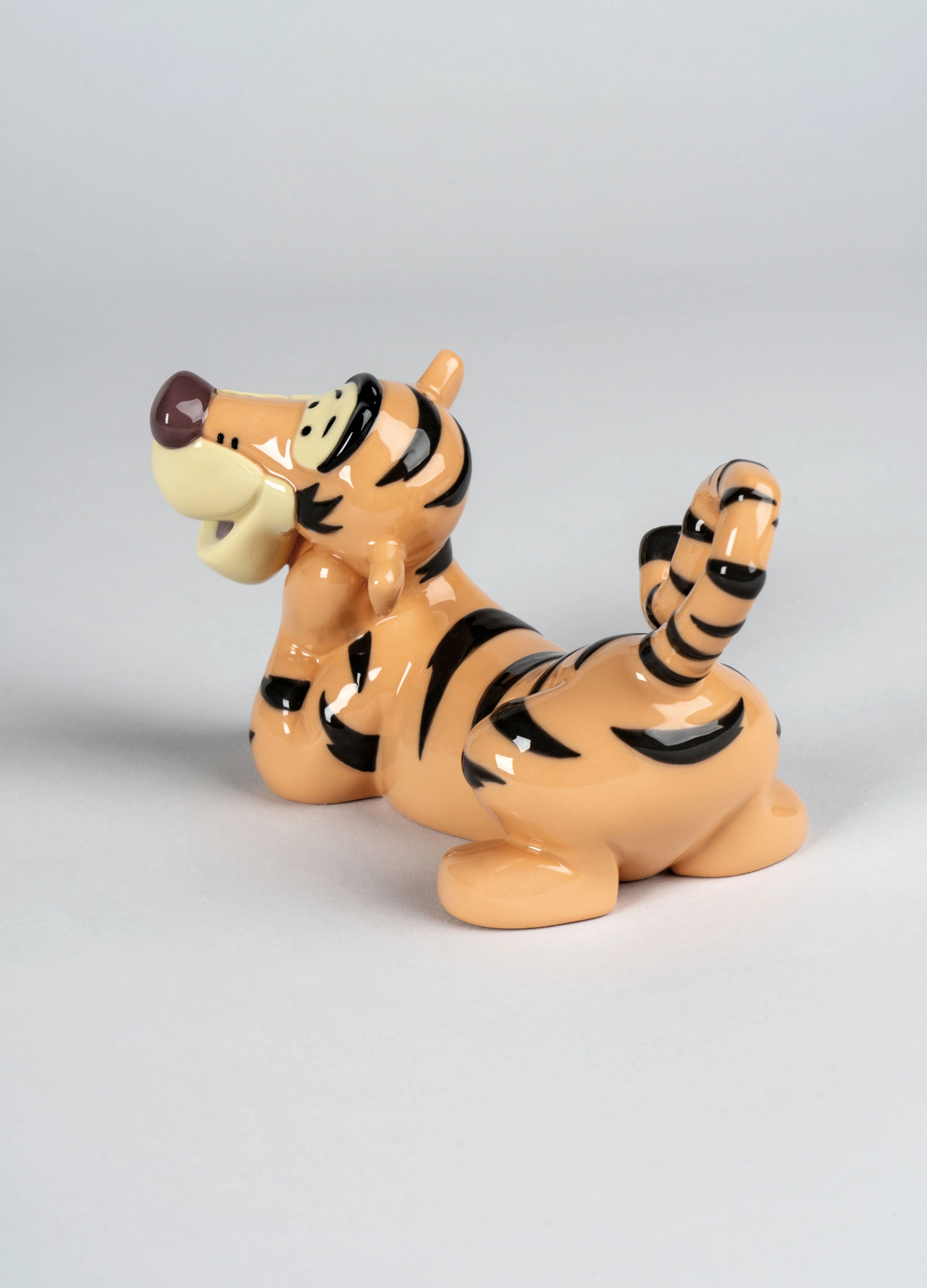 Lladro Tigger Figurine - Image 5