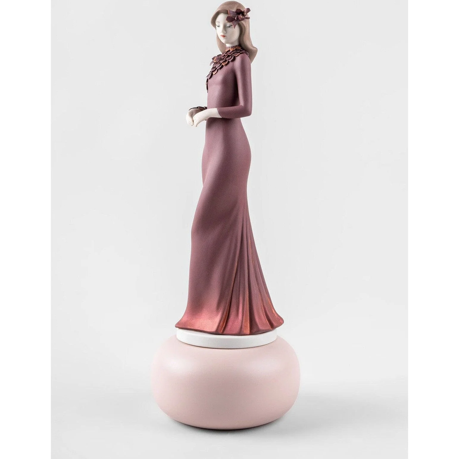 Lladro Timeless Style - Image 3
