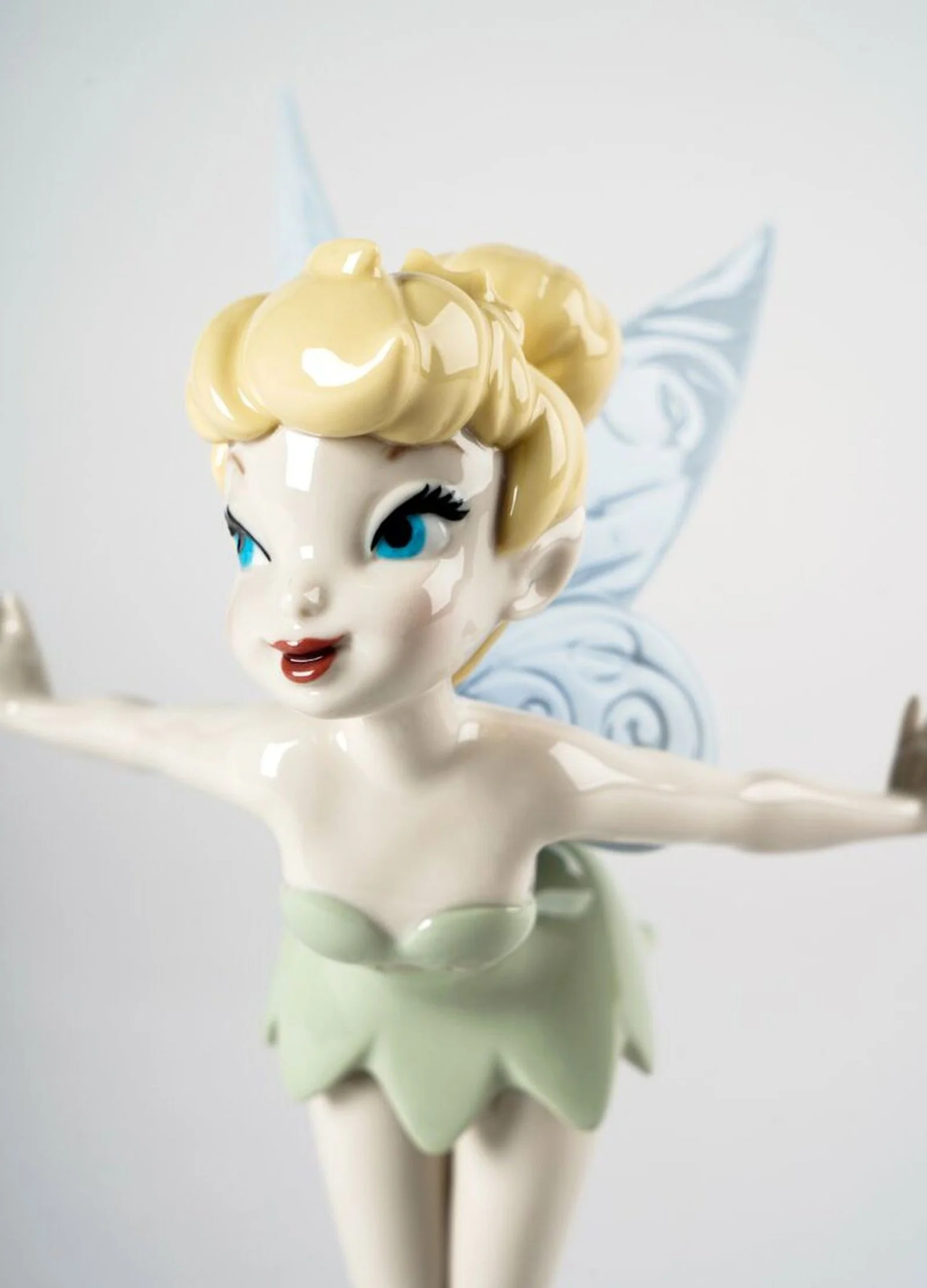 Lladro Tinker Bell Figurine - Image 5