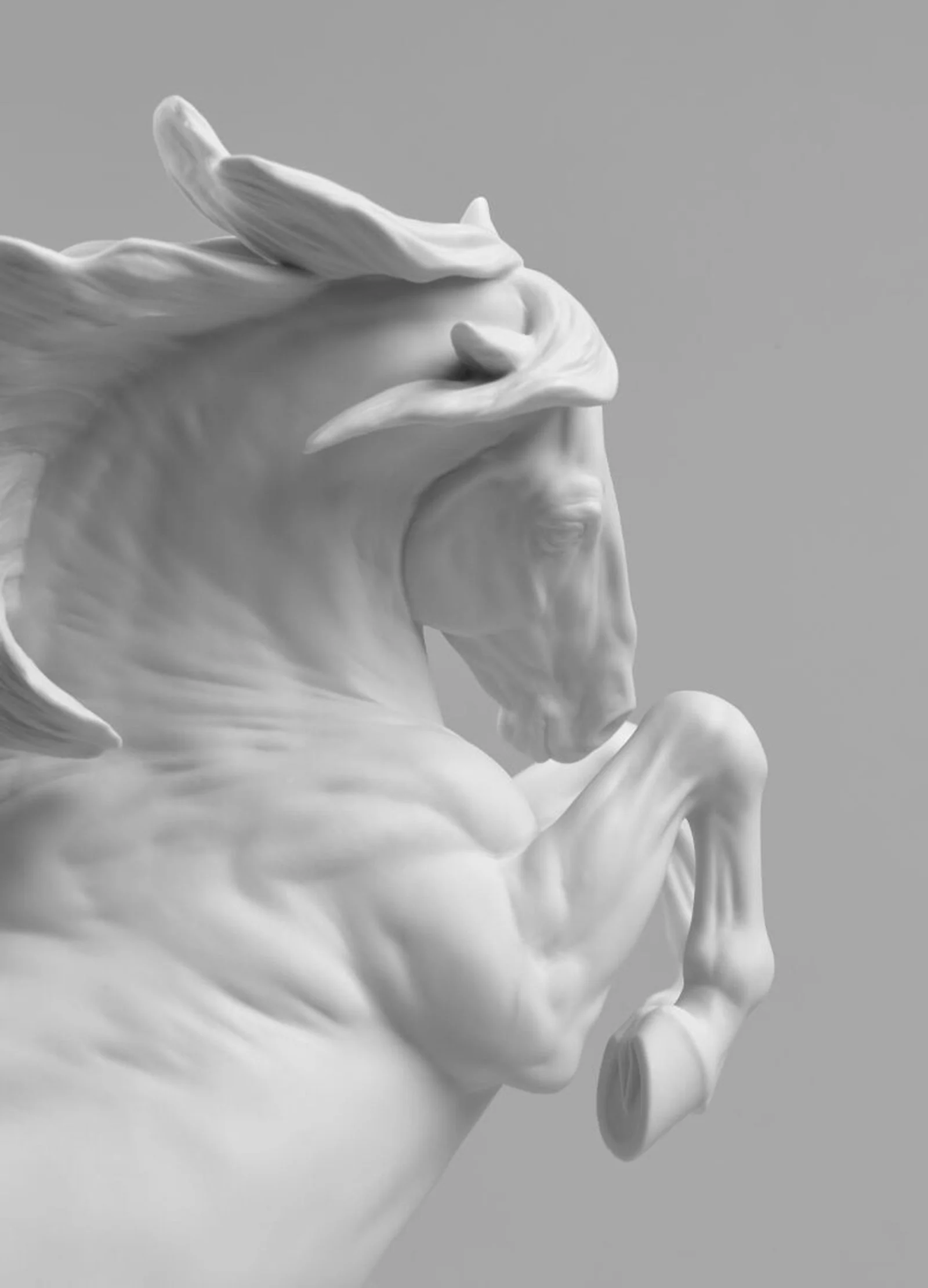 Lladro Unbreakable Spirit Horse Sculpture - Image 4