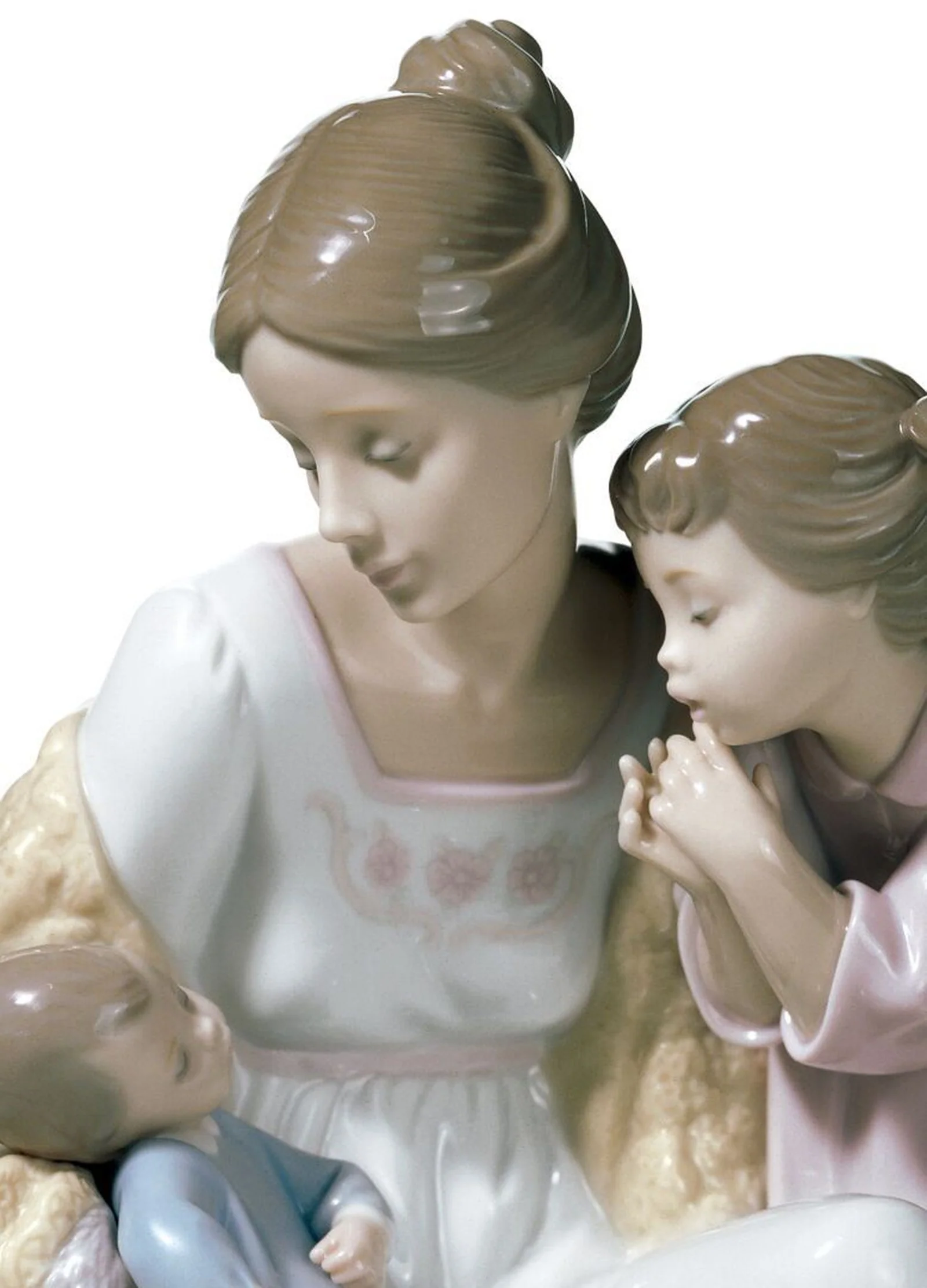 Lladro Welcome to The Family Figurine - Image 4
