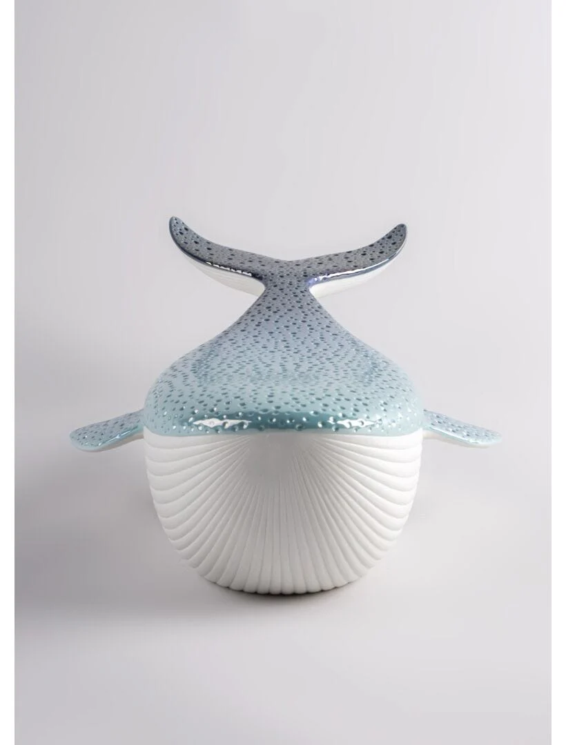 Lladro Whale - Image 3