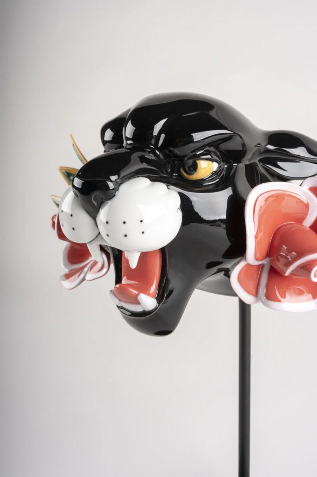 Lladro Wild Panther Figurine - Image 4