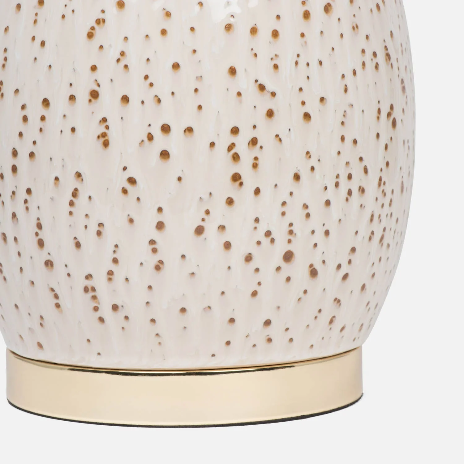 Makenly Table Lamp - Image 3