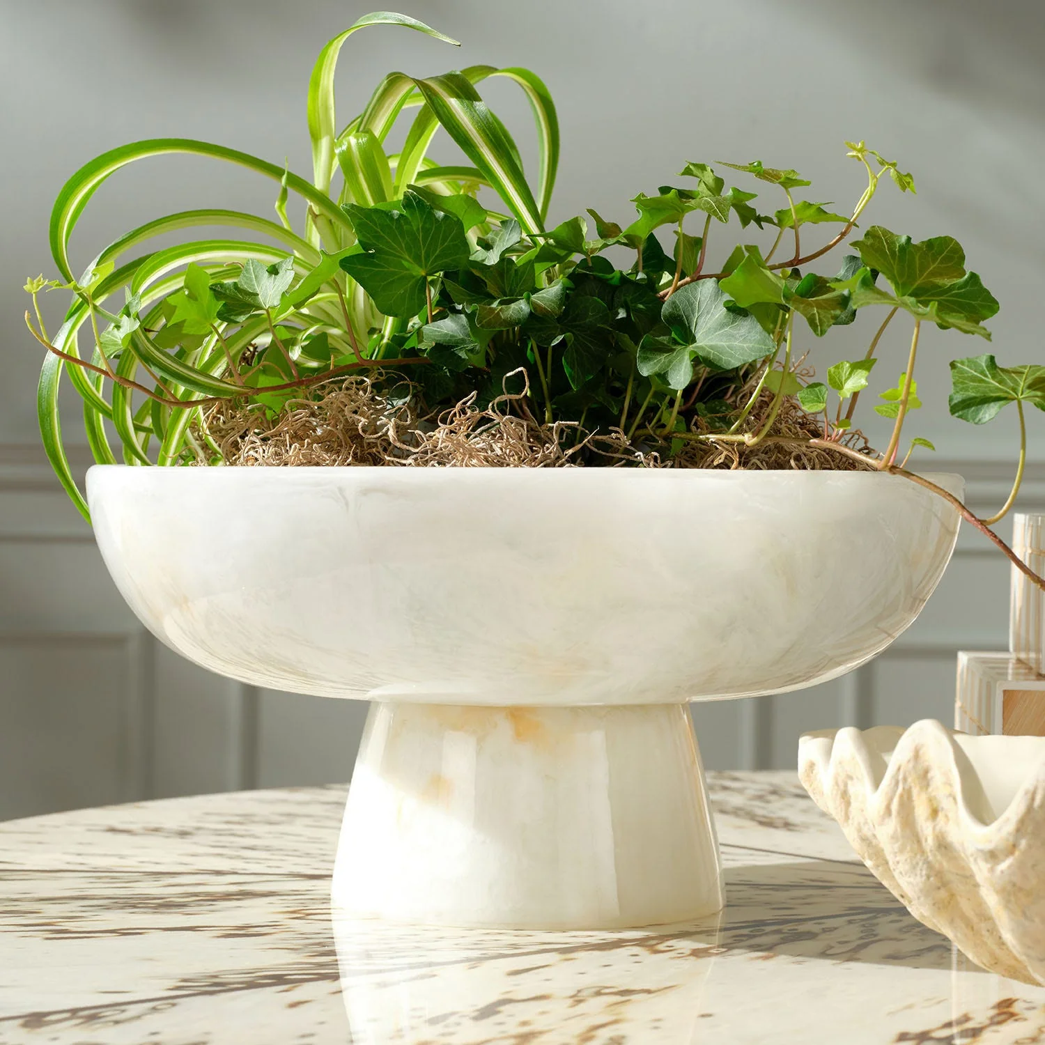 Menzel Resin Bowl - Image 12