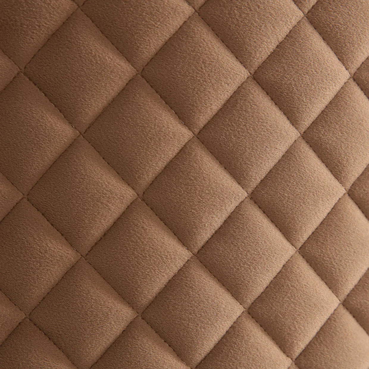 Michael Amini Ariana Loveseat - Image 29