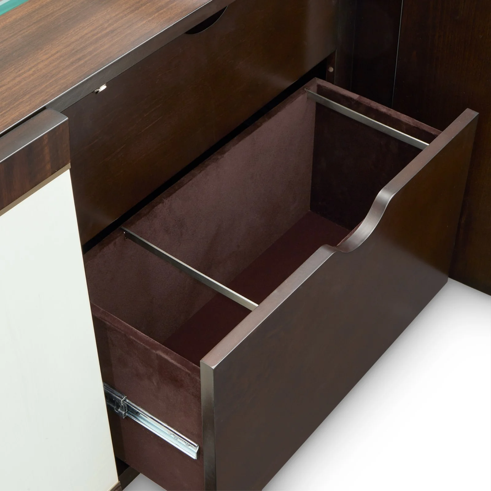Michael Amini Belmont Place Sideboard - Espresso - Image 7