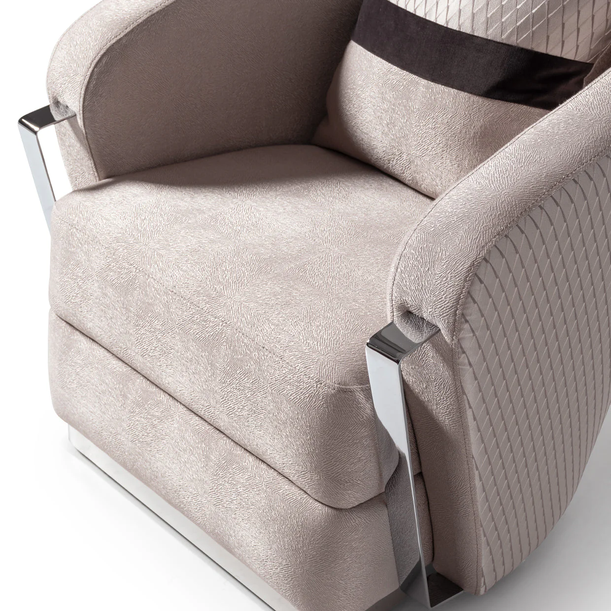 Michael Amini Carmela Chair - Image 33