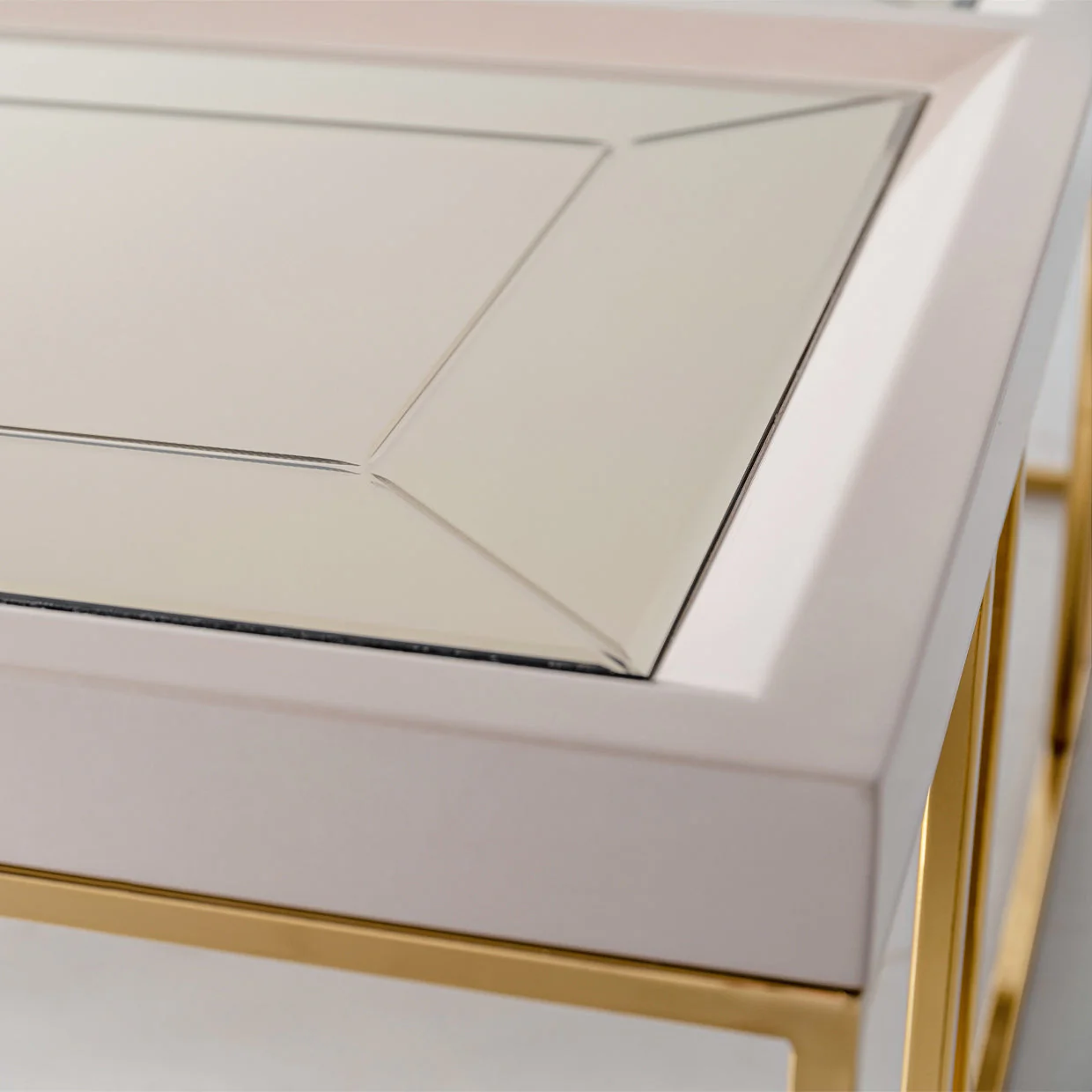 Michael Amini Carmela Cocktail Table - Image 9