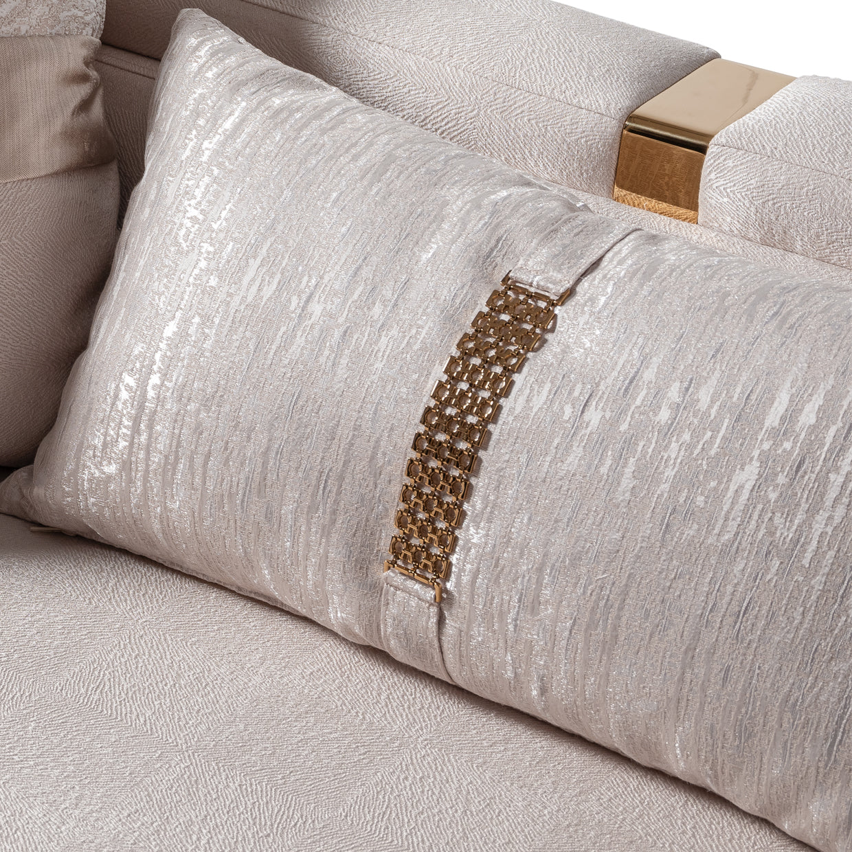 Michael Amini Carmela Mansion Sofa - Image 19