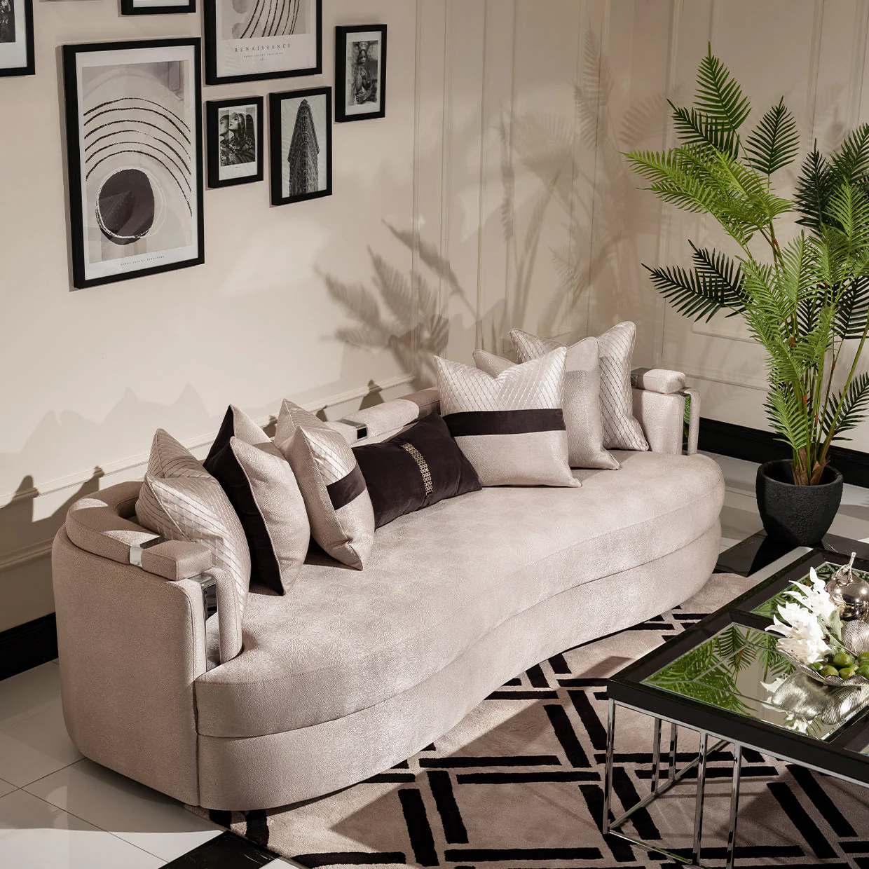 Michael Amini Carmela Mansion Sofa - Image 21