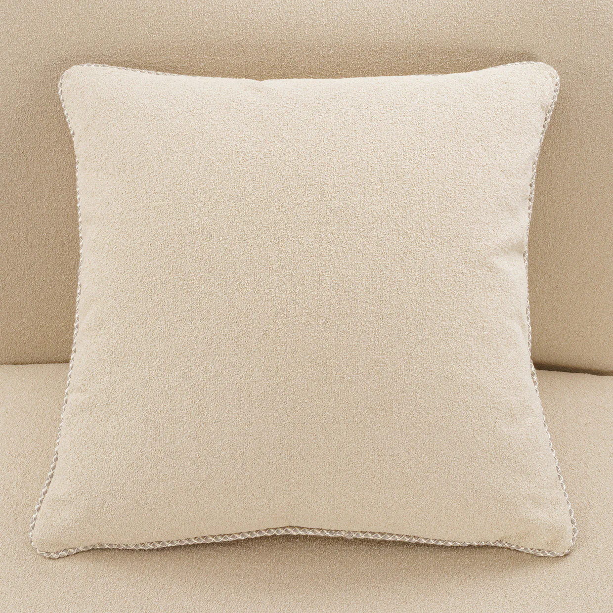 Michael Amini Chamberi Sectional - Image 25