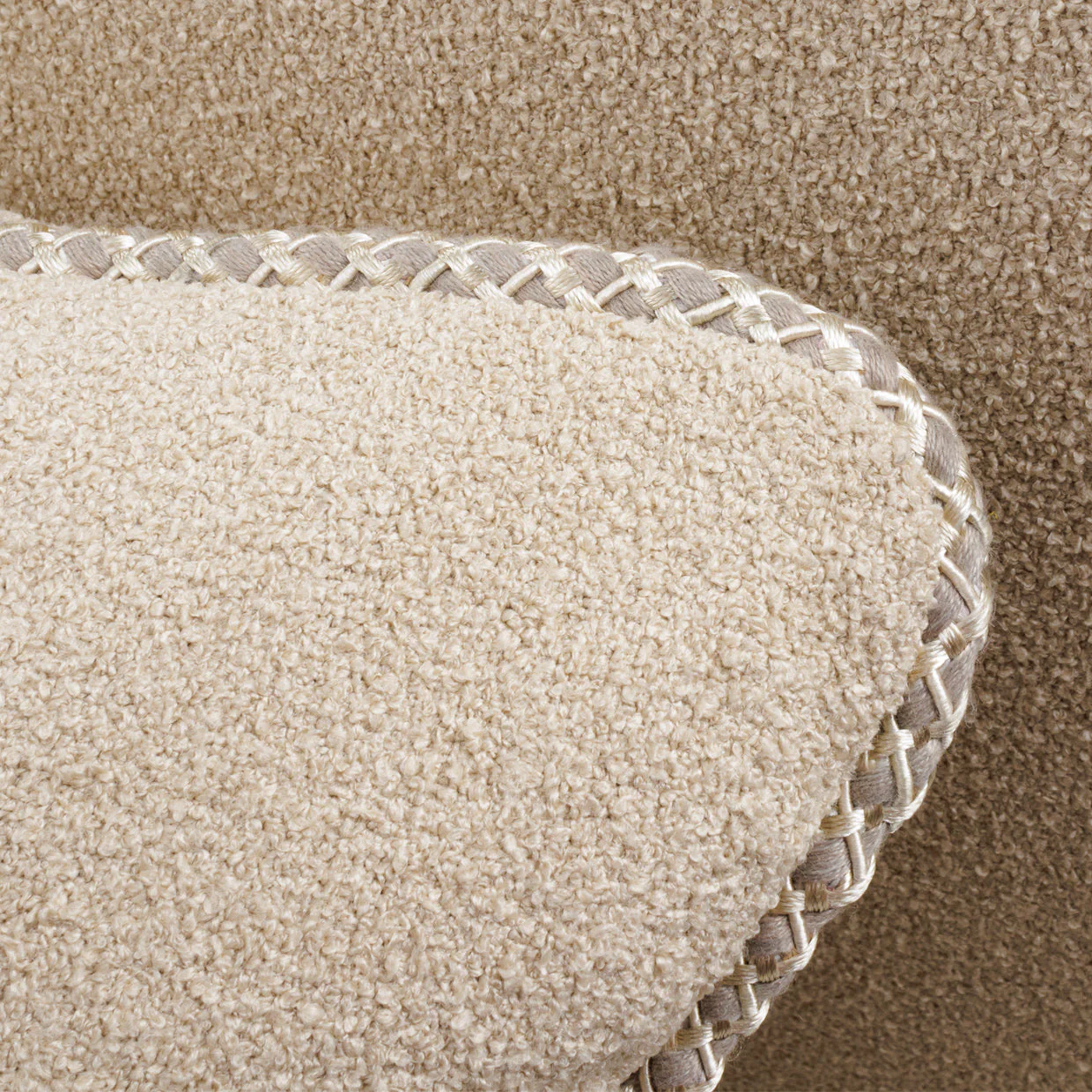 Michael Amini Chamberi Sectional - Image 29