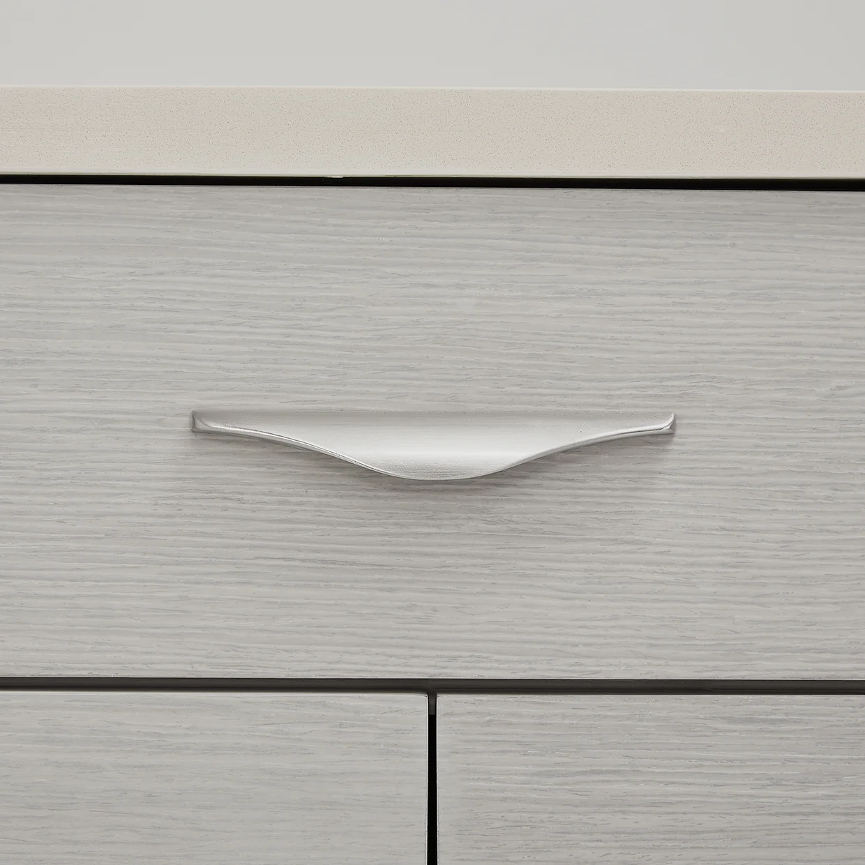 Michael Amini Eclipse Sideboard Moonlight - Image 13