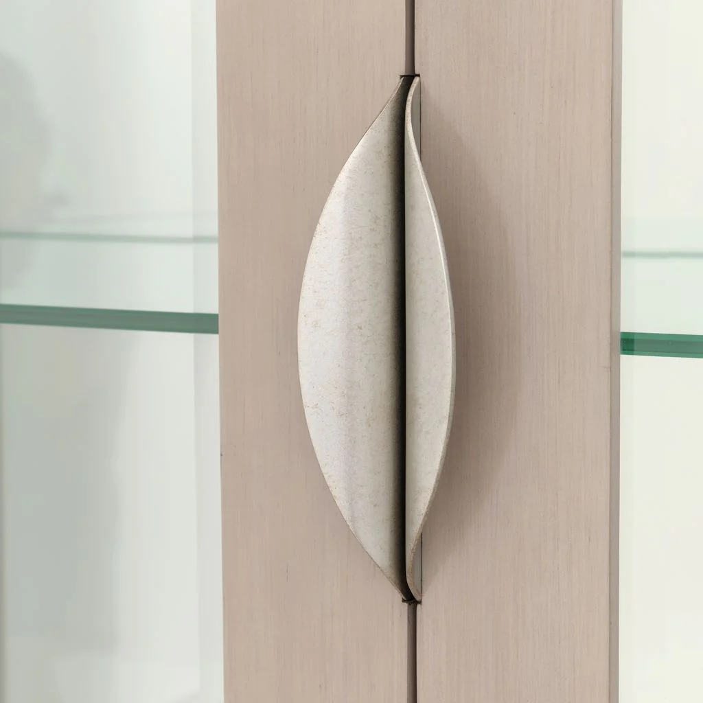 Michael Amini Fantosini Display Cabinet - Silver Mist - Image 3