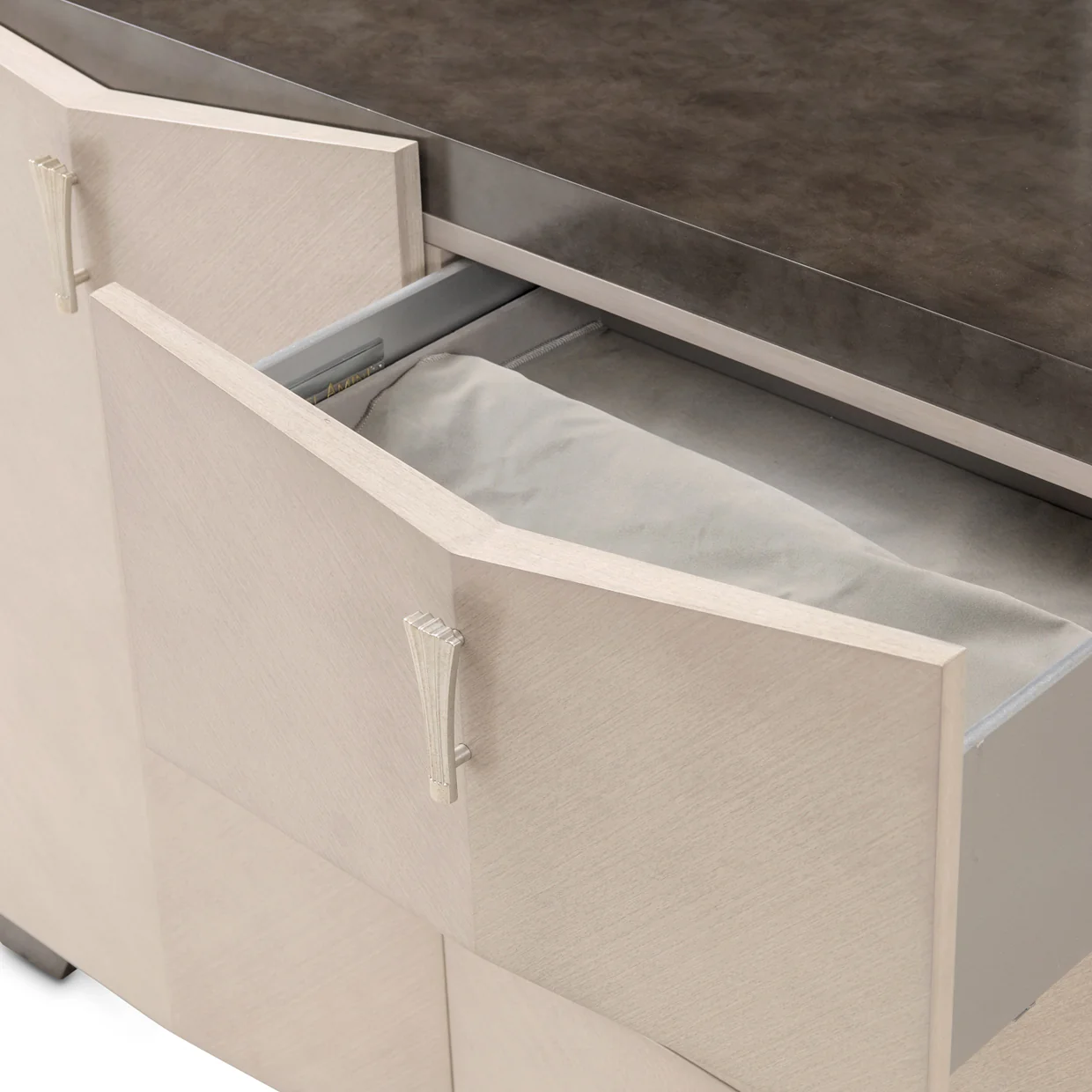 Michael Amini Fantosini Sideboard - Image 9