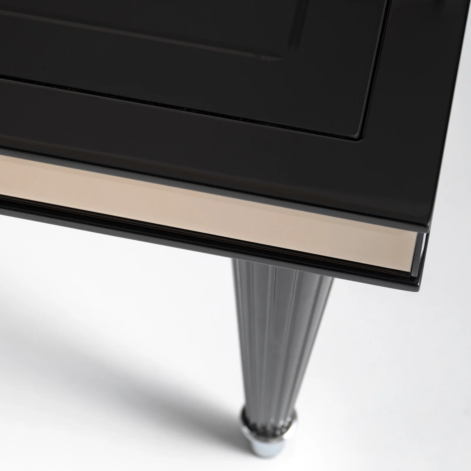 Michael Amini La Francaise Cocktail Table - Black Ice - Image 7