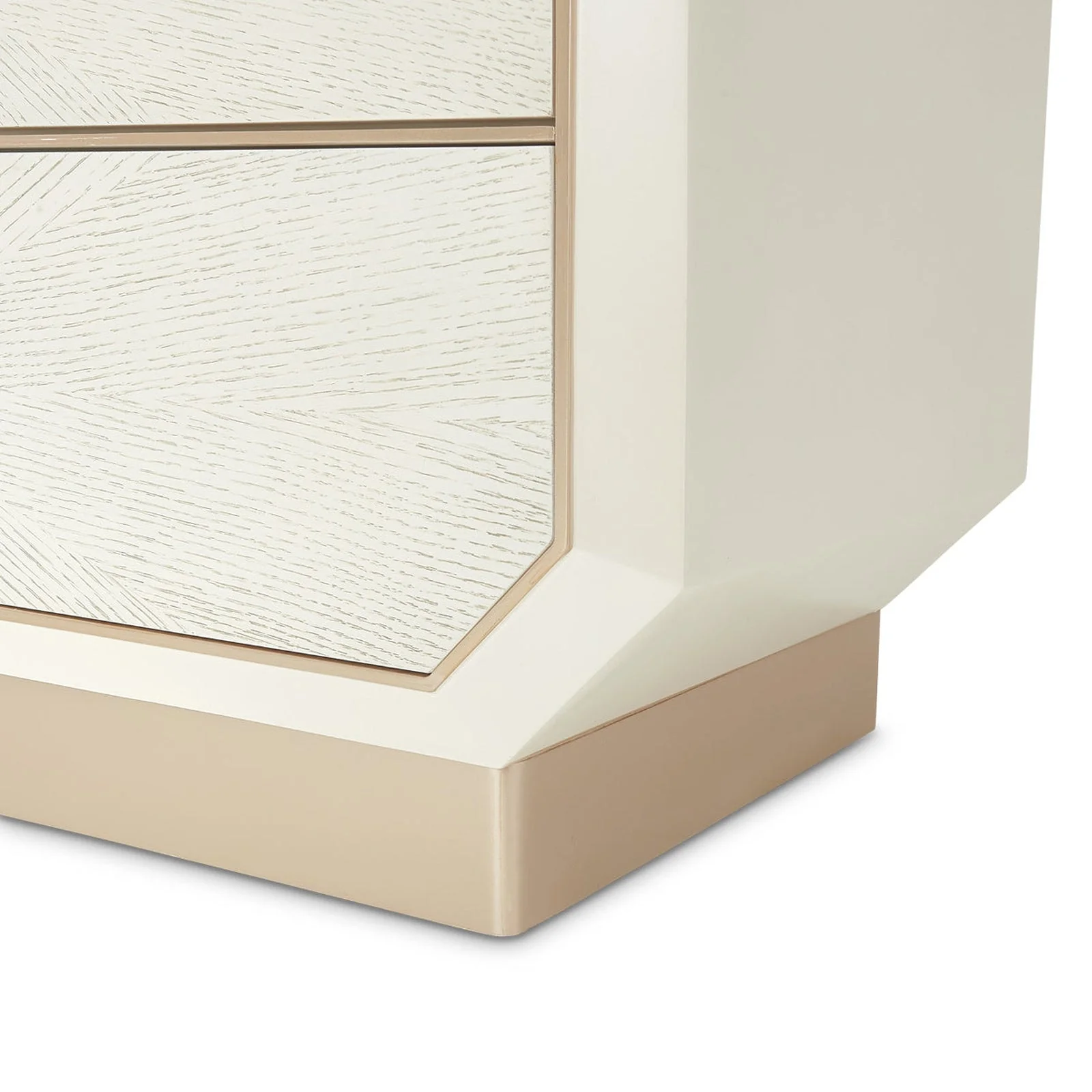 Michael Amini La Rachelle 5 Drawer Chest - Image 8
