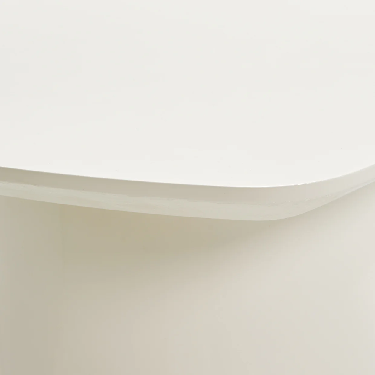 Michael Amini Le Montreaux Accent Table - Image 4
