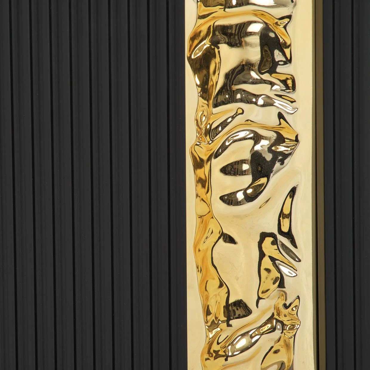 Michael Amini Lisbon Media Cabinet - Image 13