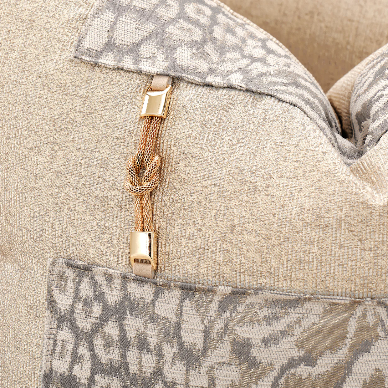Michael Amini Lisbon Sofa - Image 44