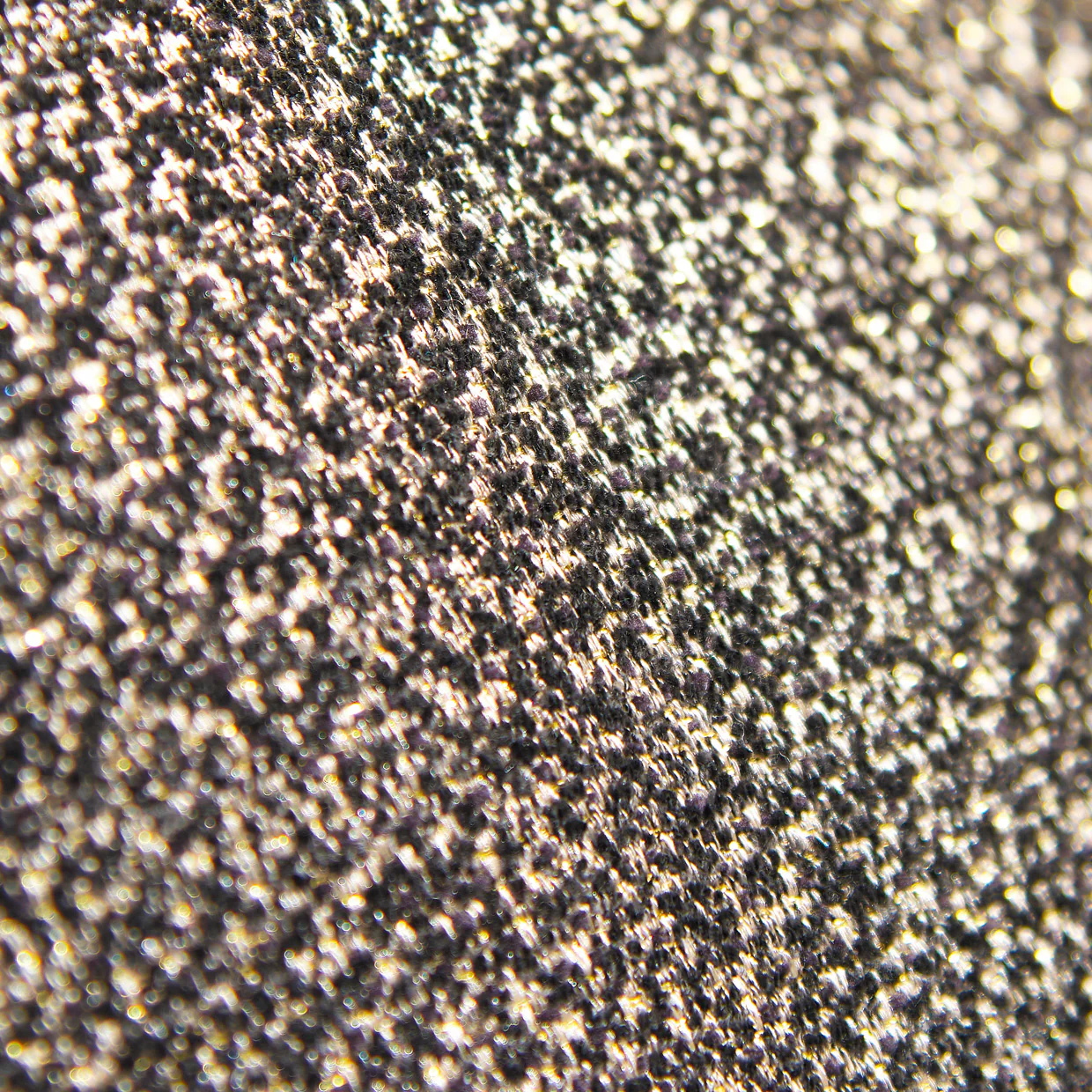 Michael Amini Lisbon Sofa - Image 9