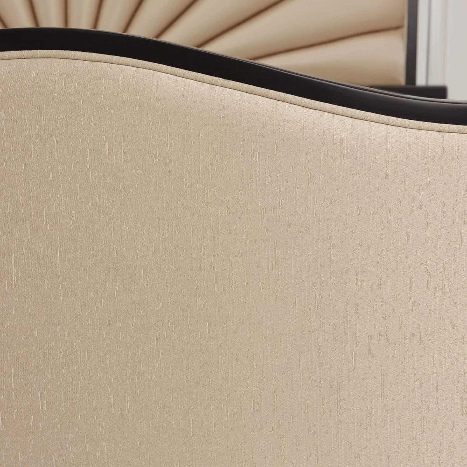 Michael Amini Malibu Crest Crotch Mahogany Scalloped Poster Bed - Image 8