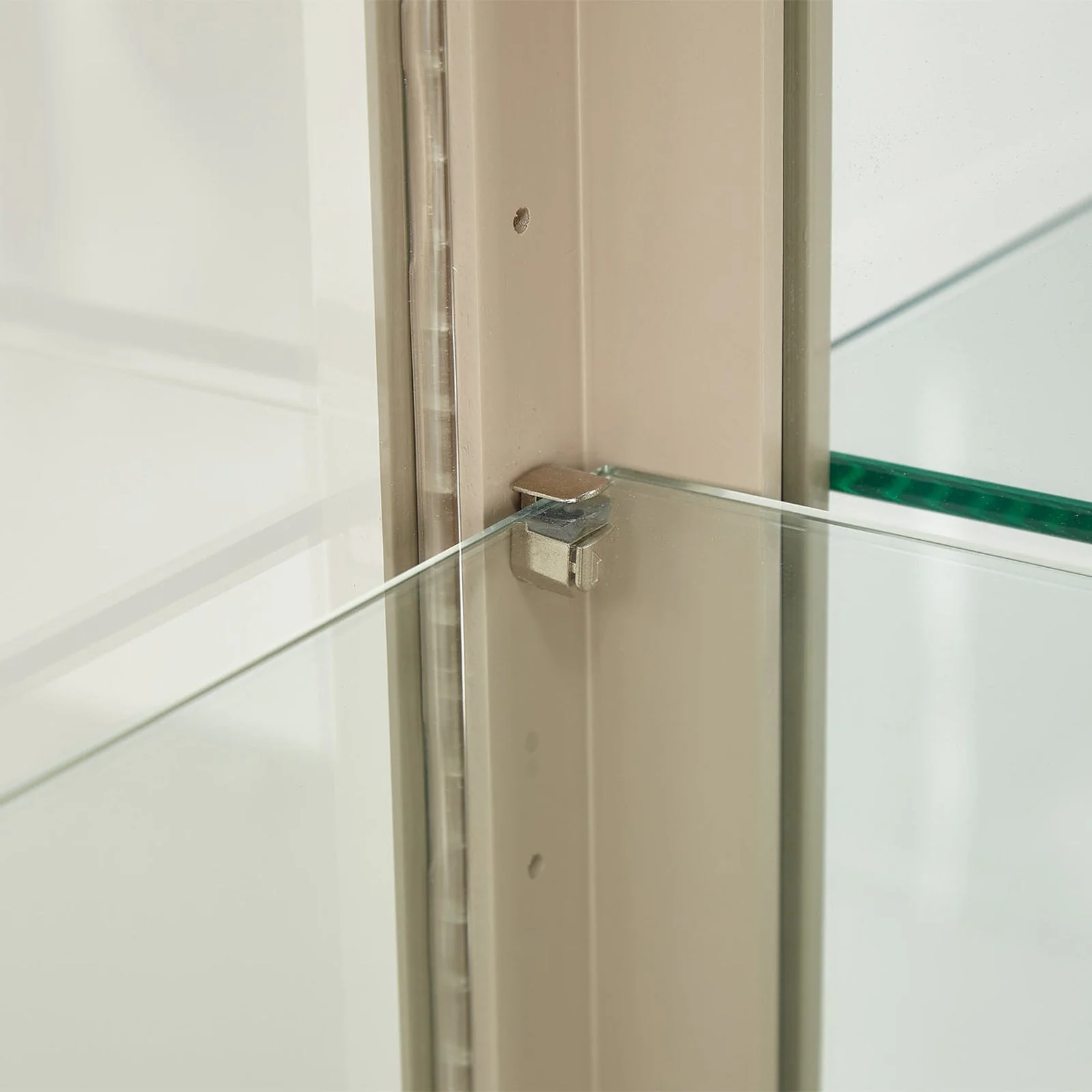Michael Amini Malibu Crest Display Cabinet - Image 13