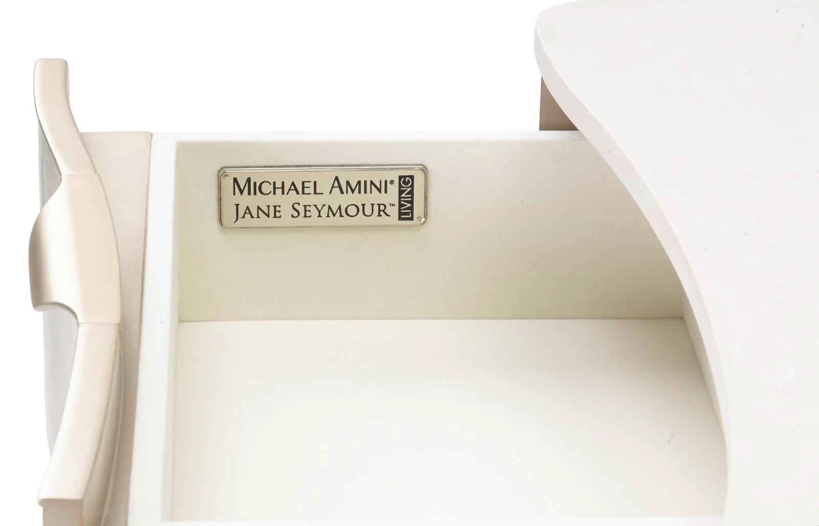 Michael Amini Malibu Crest Dresser - Blush - Image 3