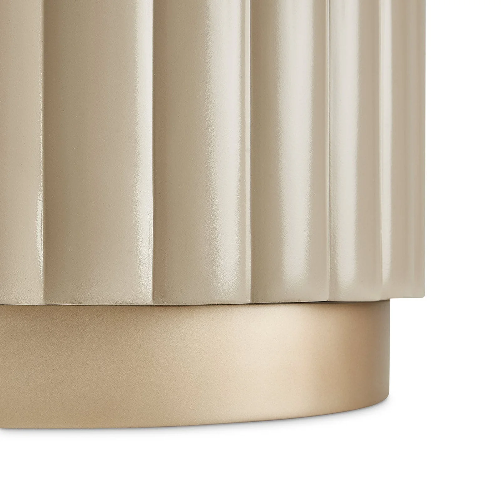 Michael Amini Malibu Crest Round Dining Table - Image 6