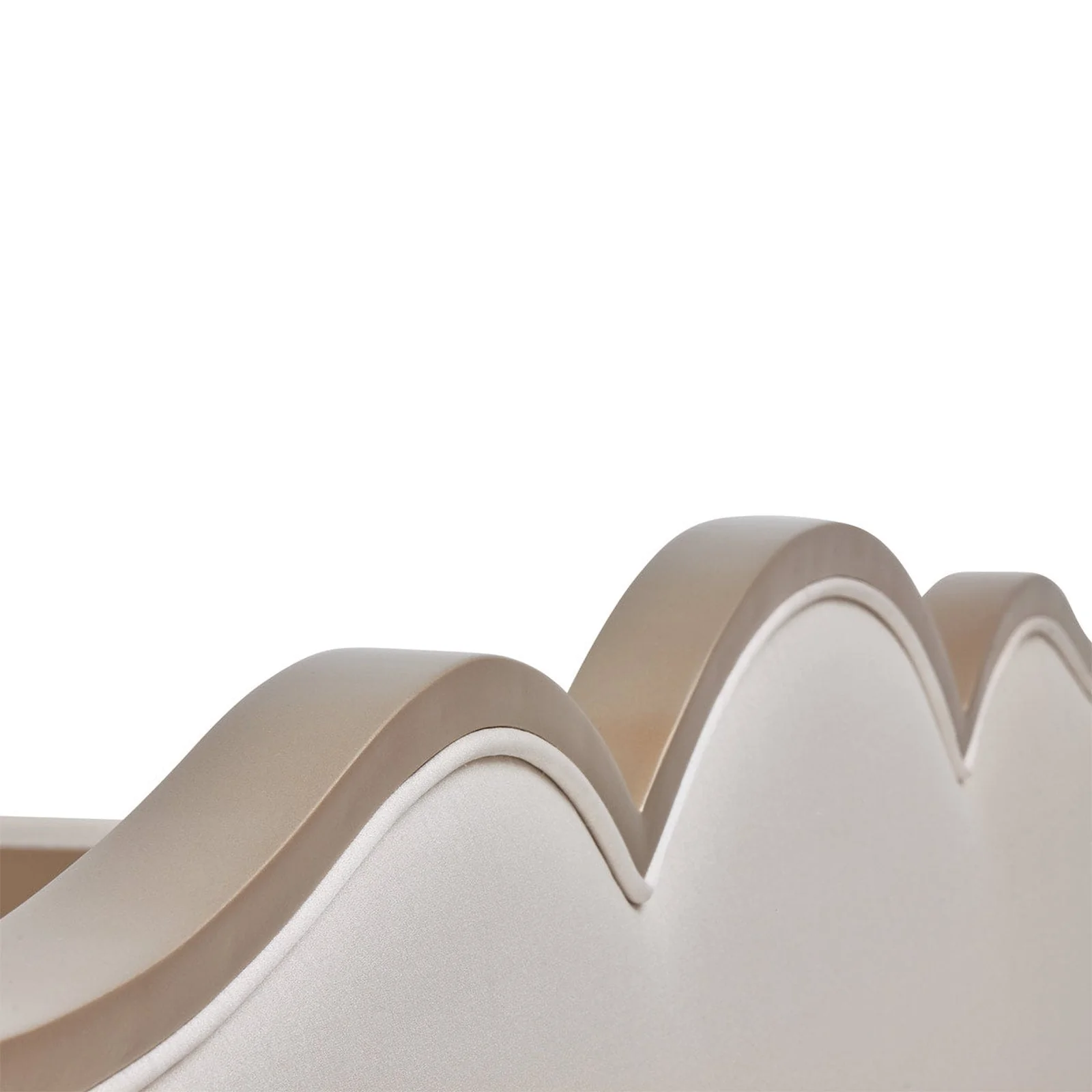 Michael Amini Malibu Crest Scalloped Poster Bed - Image 13