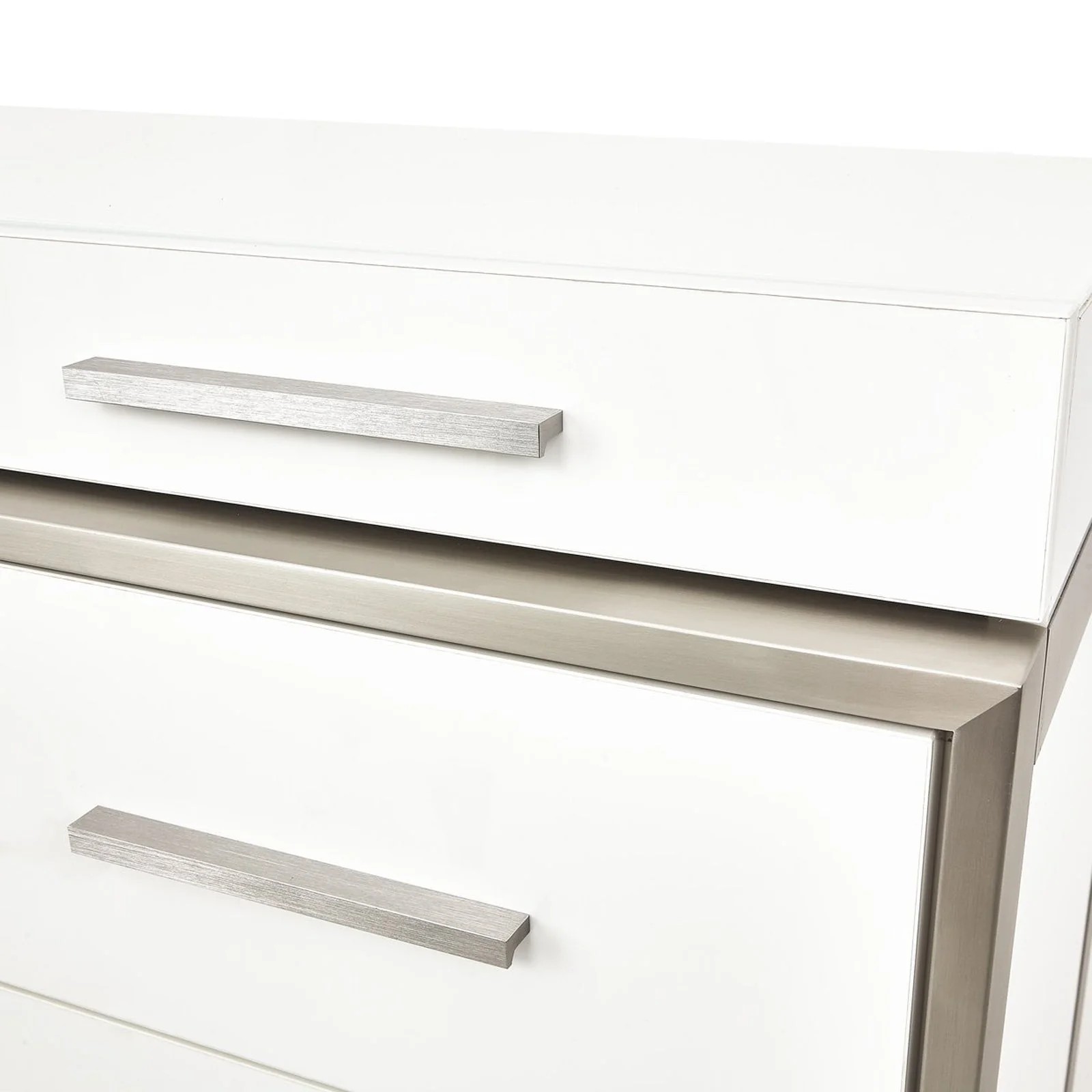 Michael Amini Marquee 7 Drawer Chest - Image 17