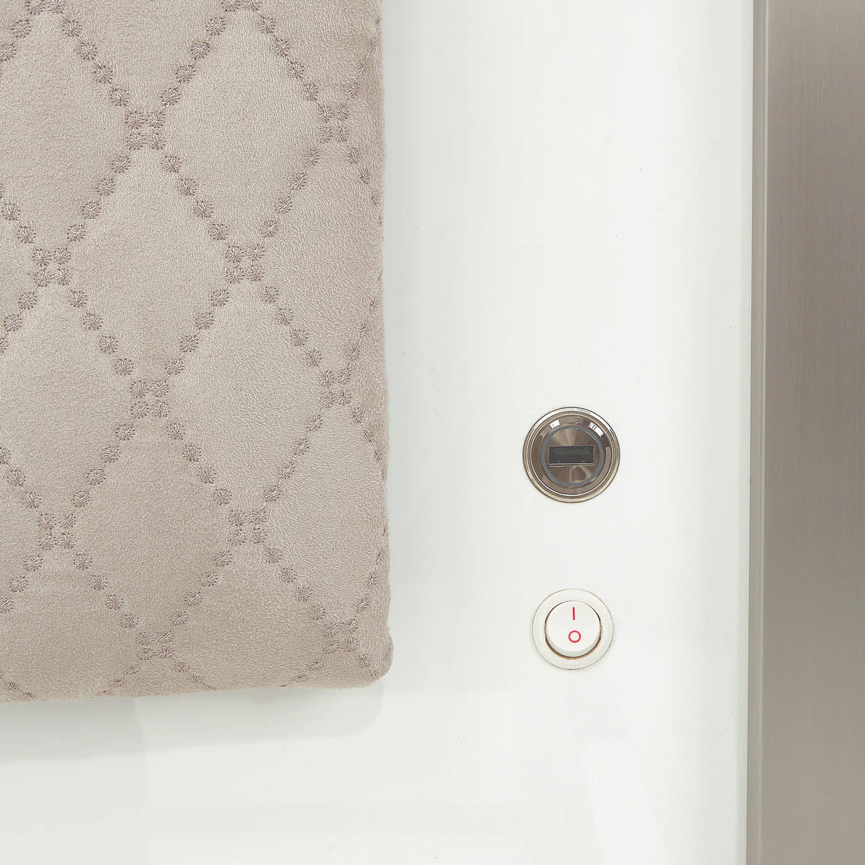 Michael Amini Marquee Panel Bed - Image 11
