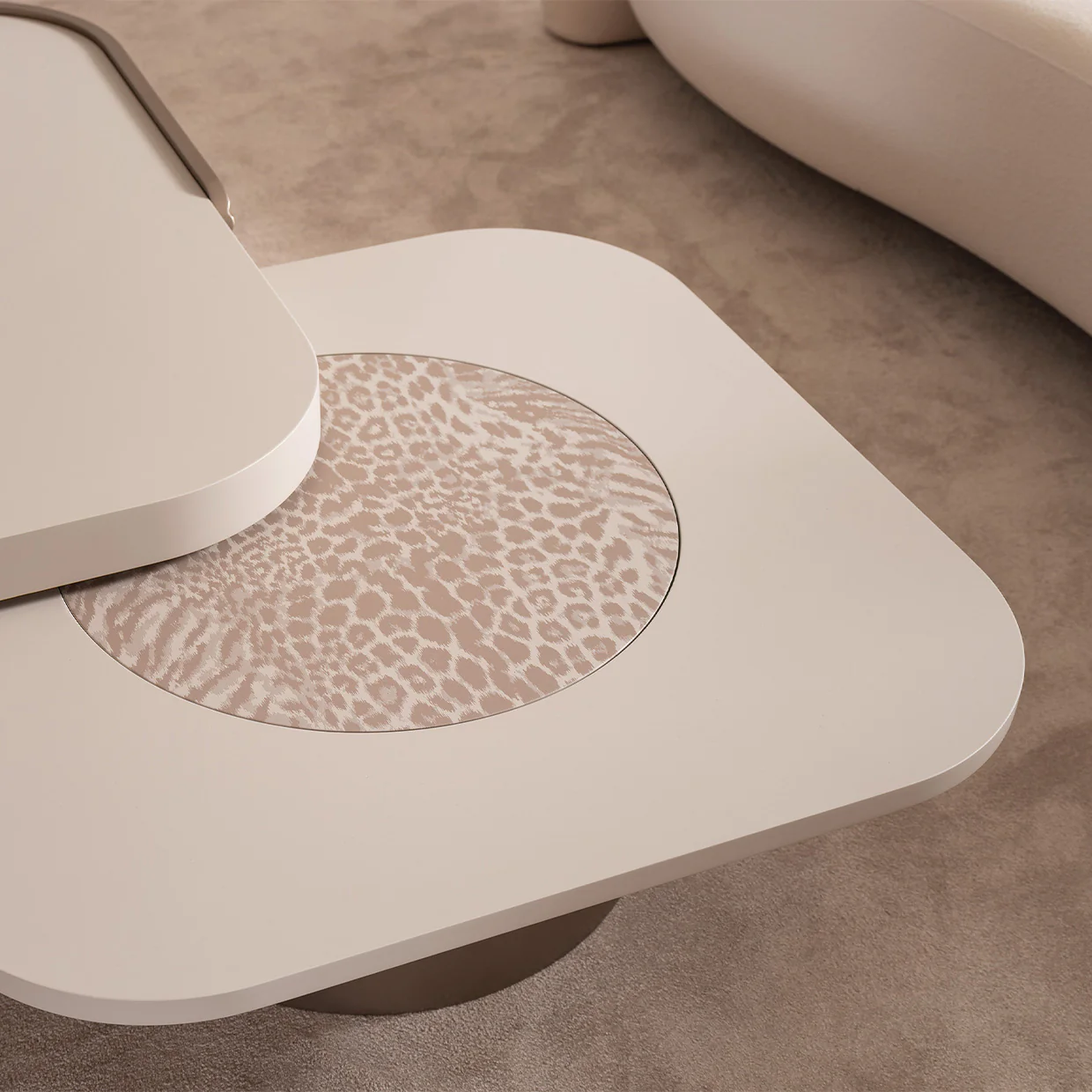 Michael Amini Mod Dream Cocktail Table - Image 5