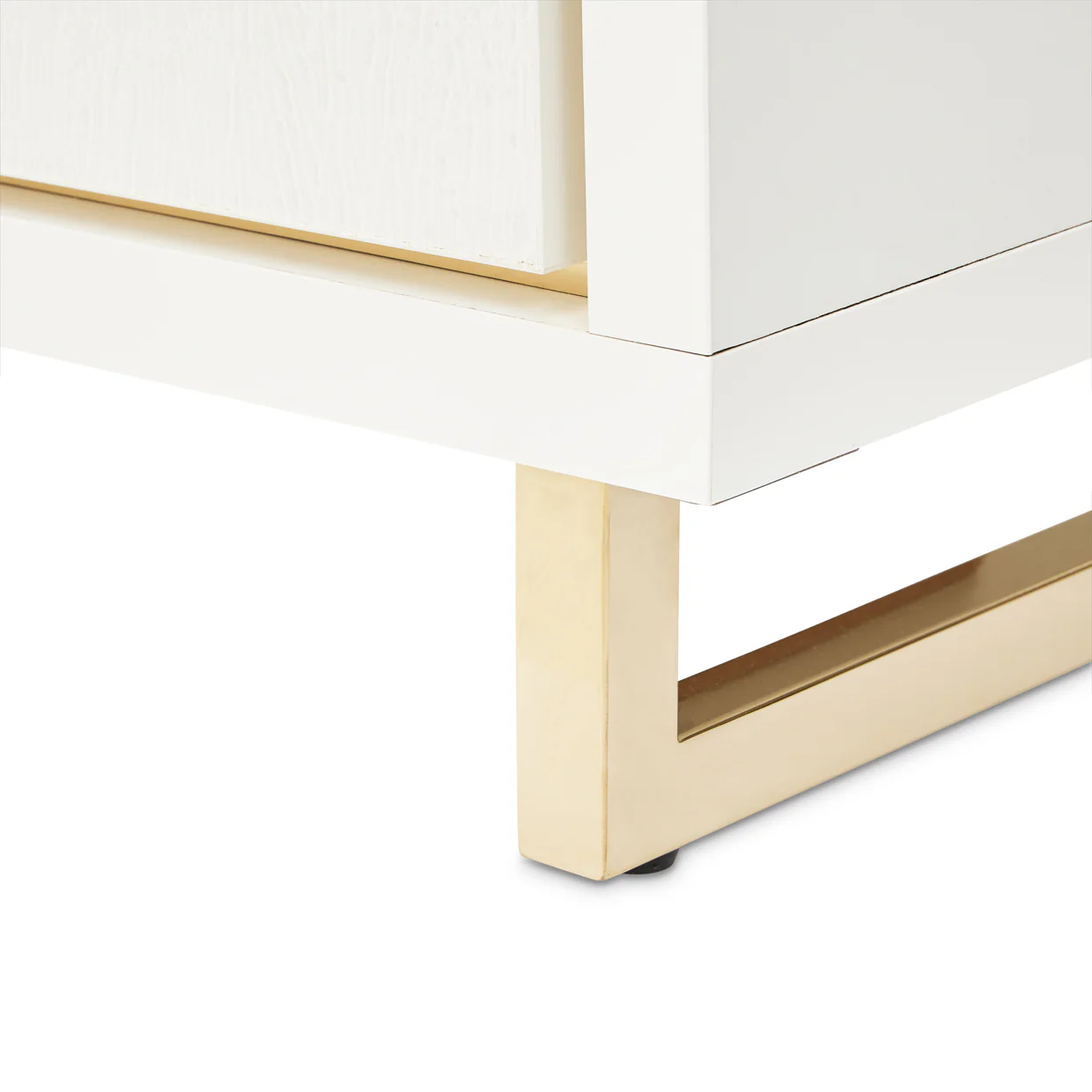 Michael Amini Palm Gate Dresser Cloud White - Image 5