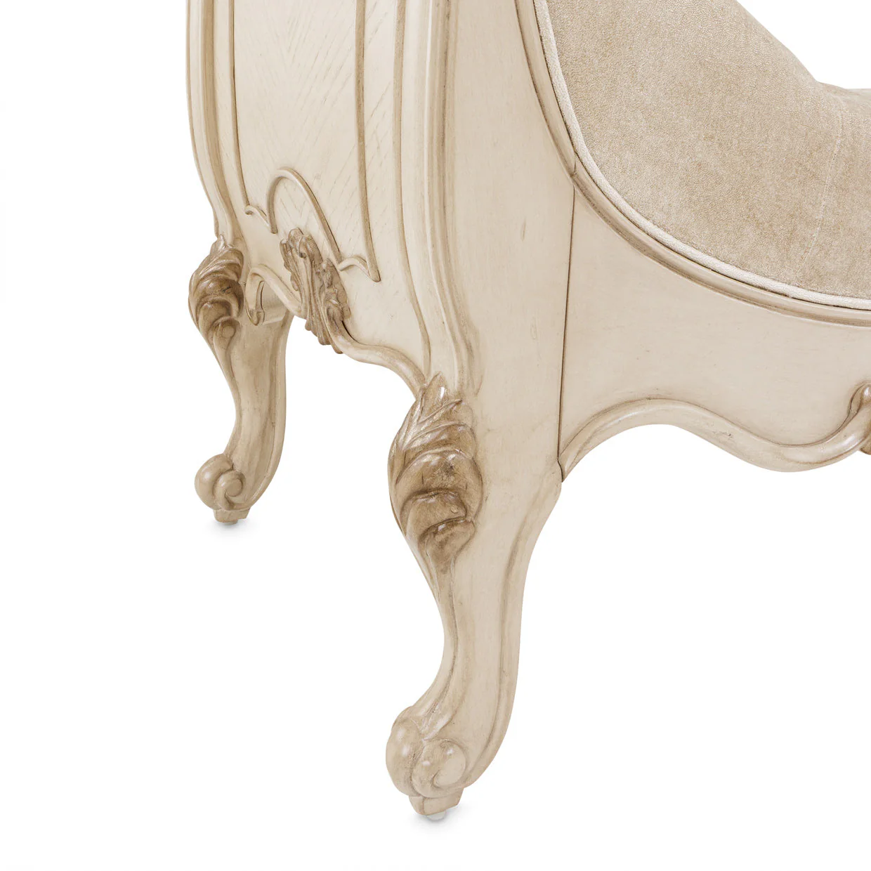 Michael Amini Platine De Royale Champagne Non-Storage Bed Bench - Image 5