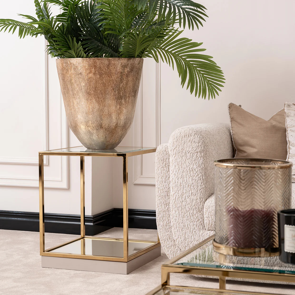 Michael Amini Savannah Breeze End Table - Image 5